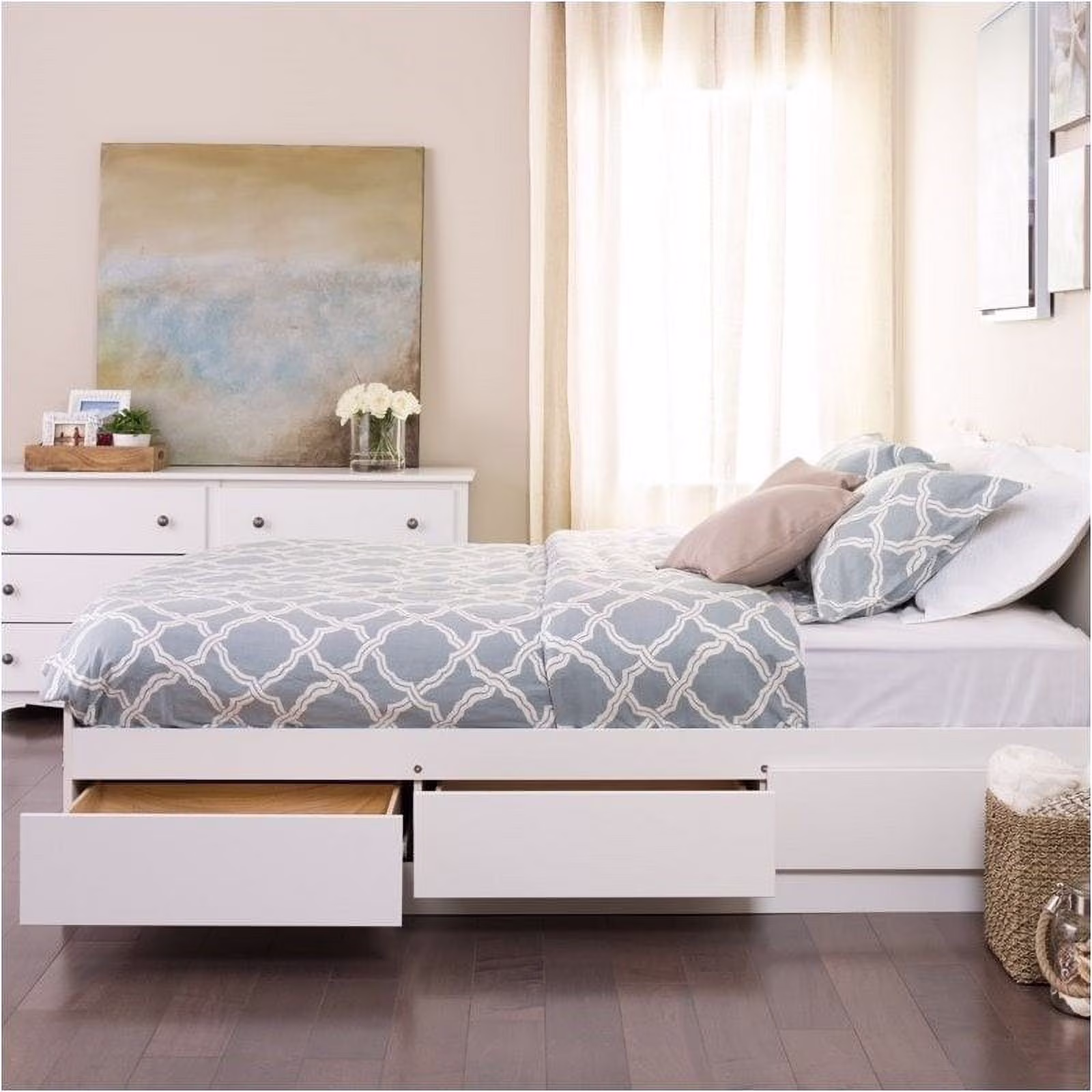 Bowery Hill Contemporary/Modern Composite Wood Storage Platform Bed, Queen, White