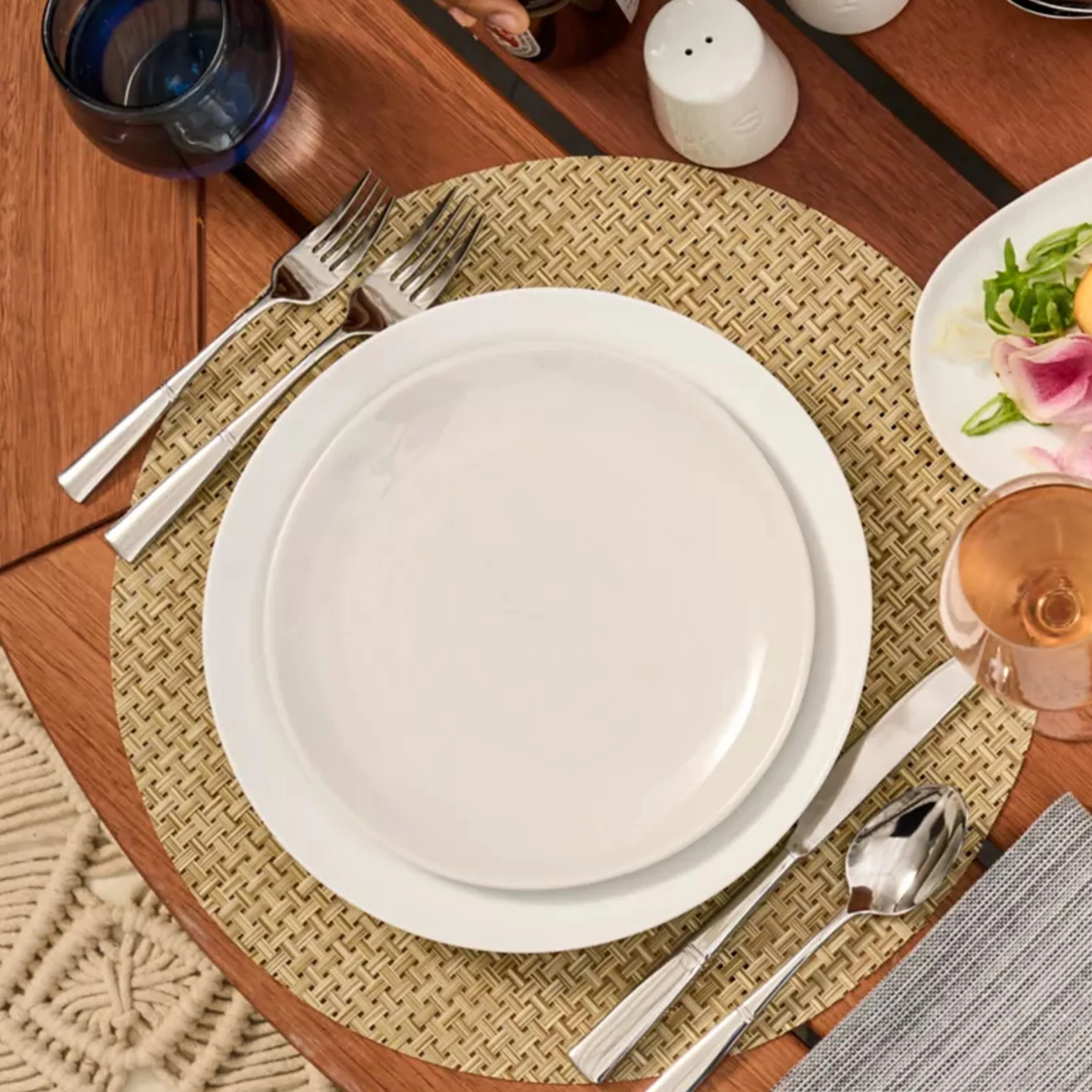 Our Table Simply White Porcelain 7.5 Inch Caterer Salad Plates Set of 6