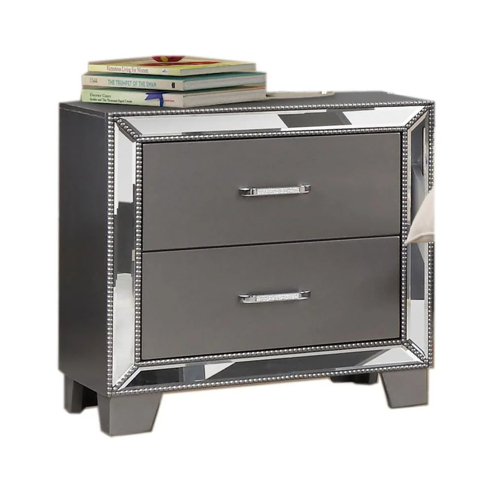 Best Master Furniture Beronica 5 Piece Tufted Wood King Bedroom Set in Silver