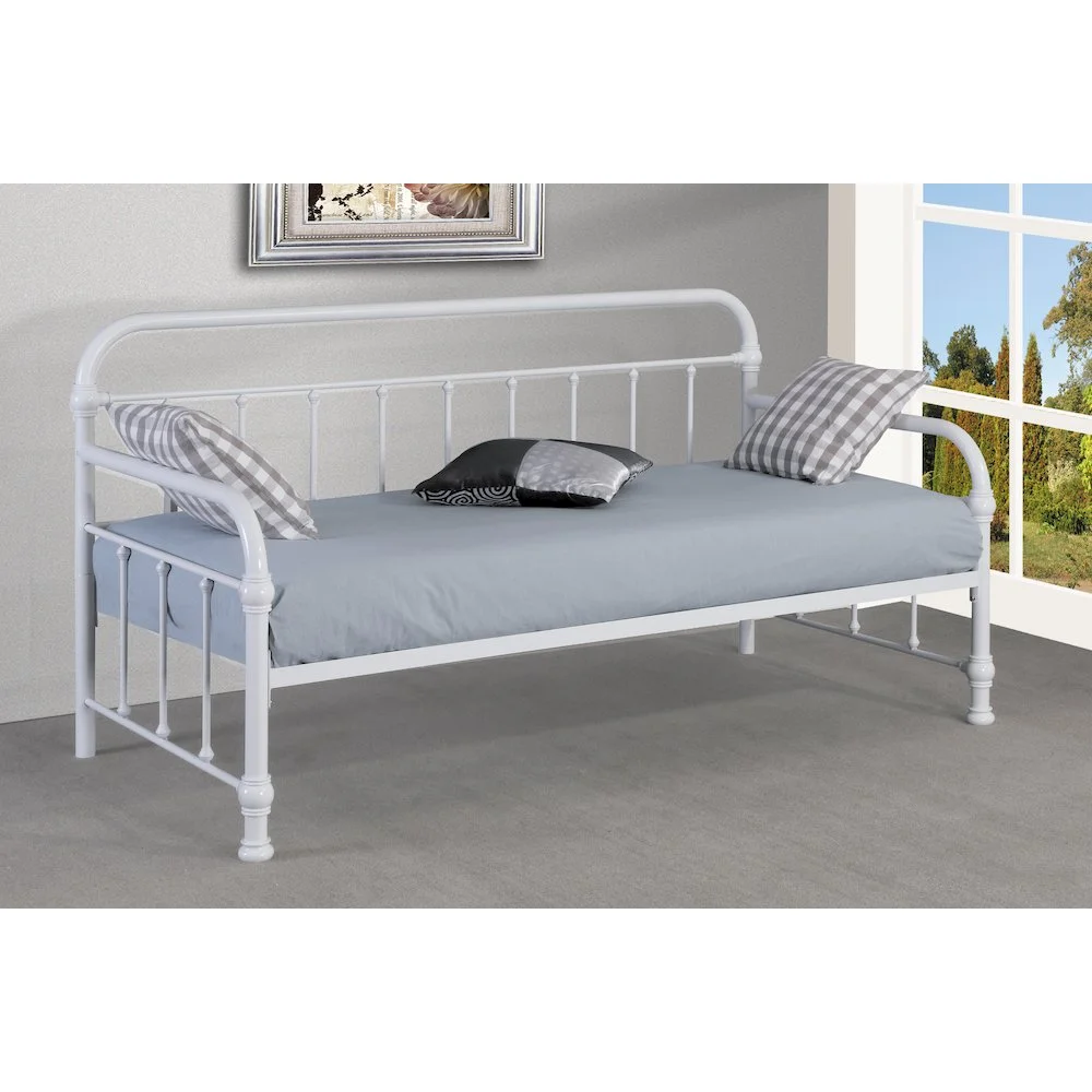 Travis White Daybed