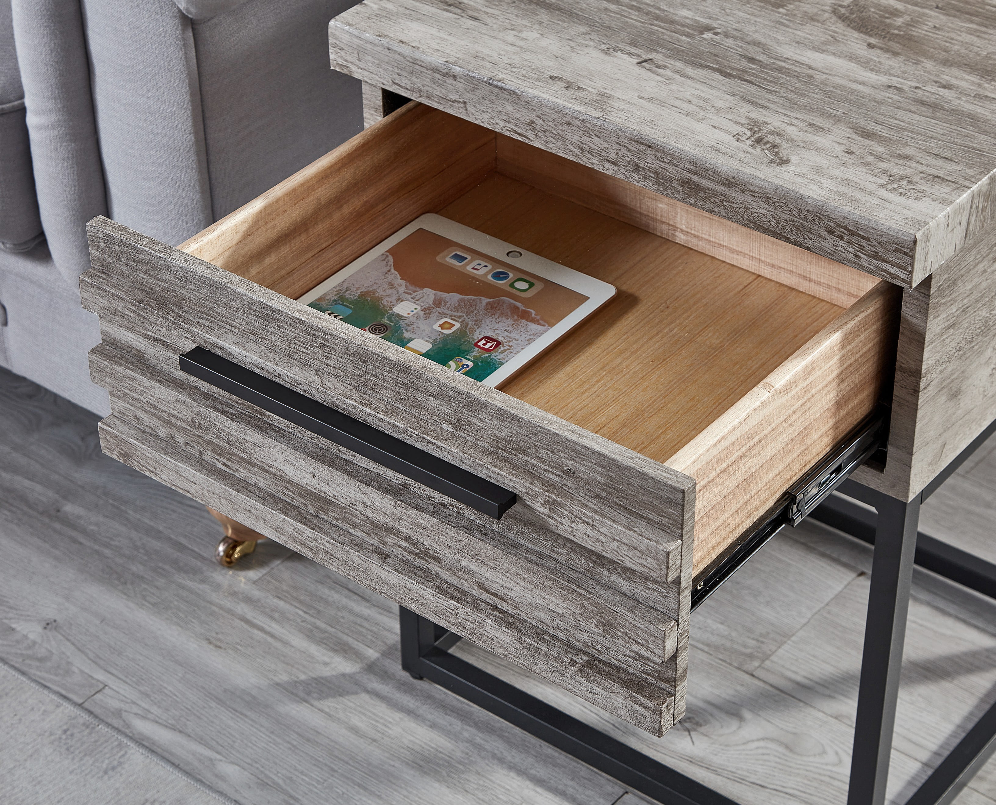 Roundhill Furniture Belize 3-Piece Upholstered Bedroom Set, Tufted Wingback Bed with Two Gray Nightstands, King