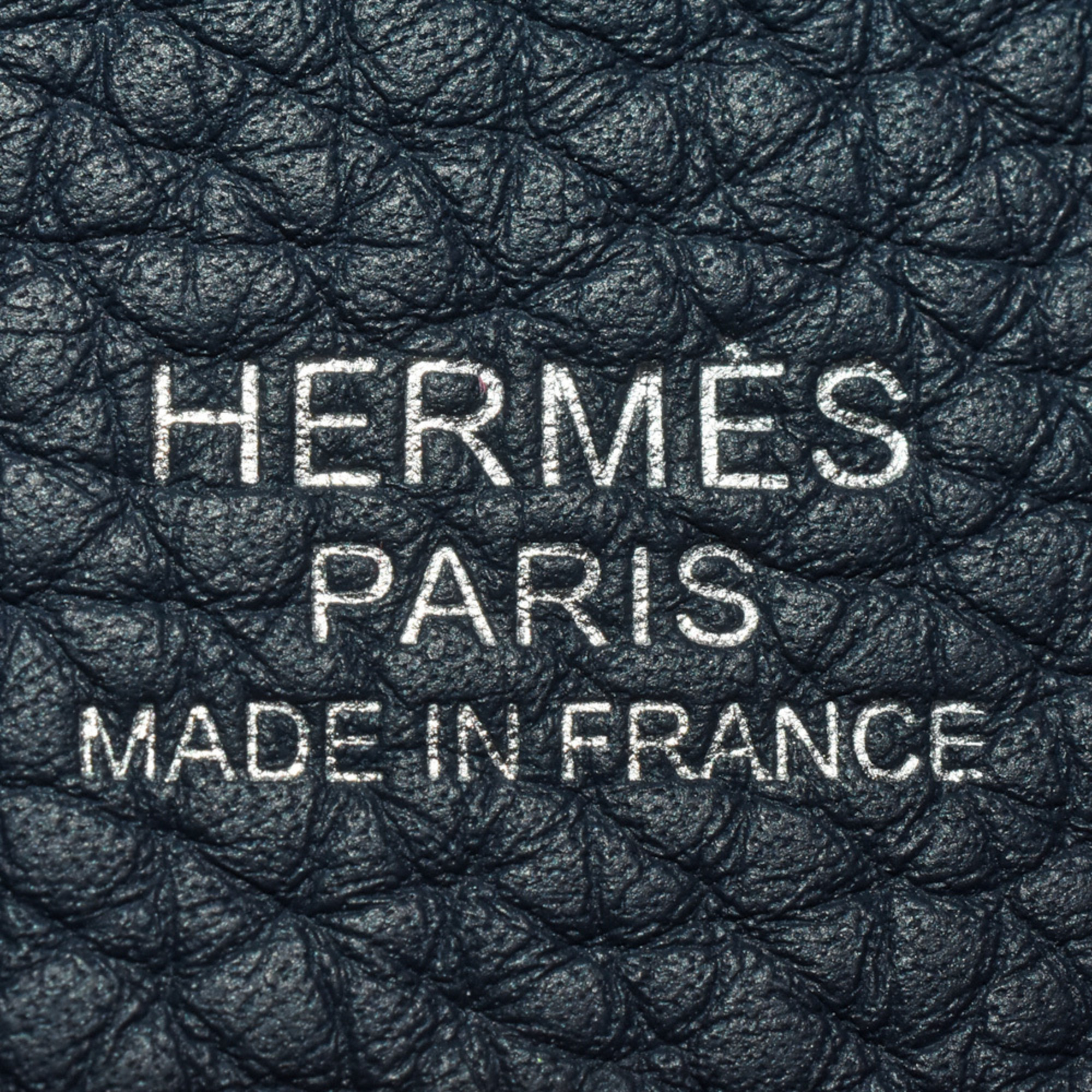 Pre-Owned HERMES Picotan Lock MM Kazak Rose Extreme Blue Nuit Taurillon Clemence D stamp (2019) Pink x Navy (Good)