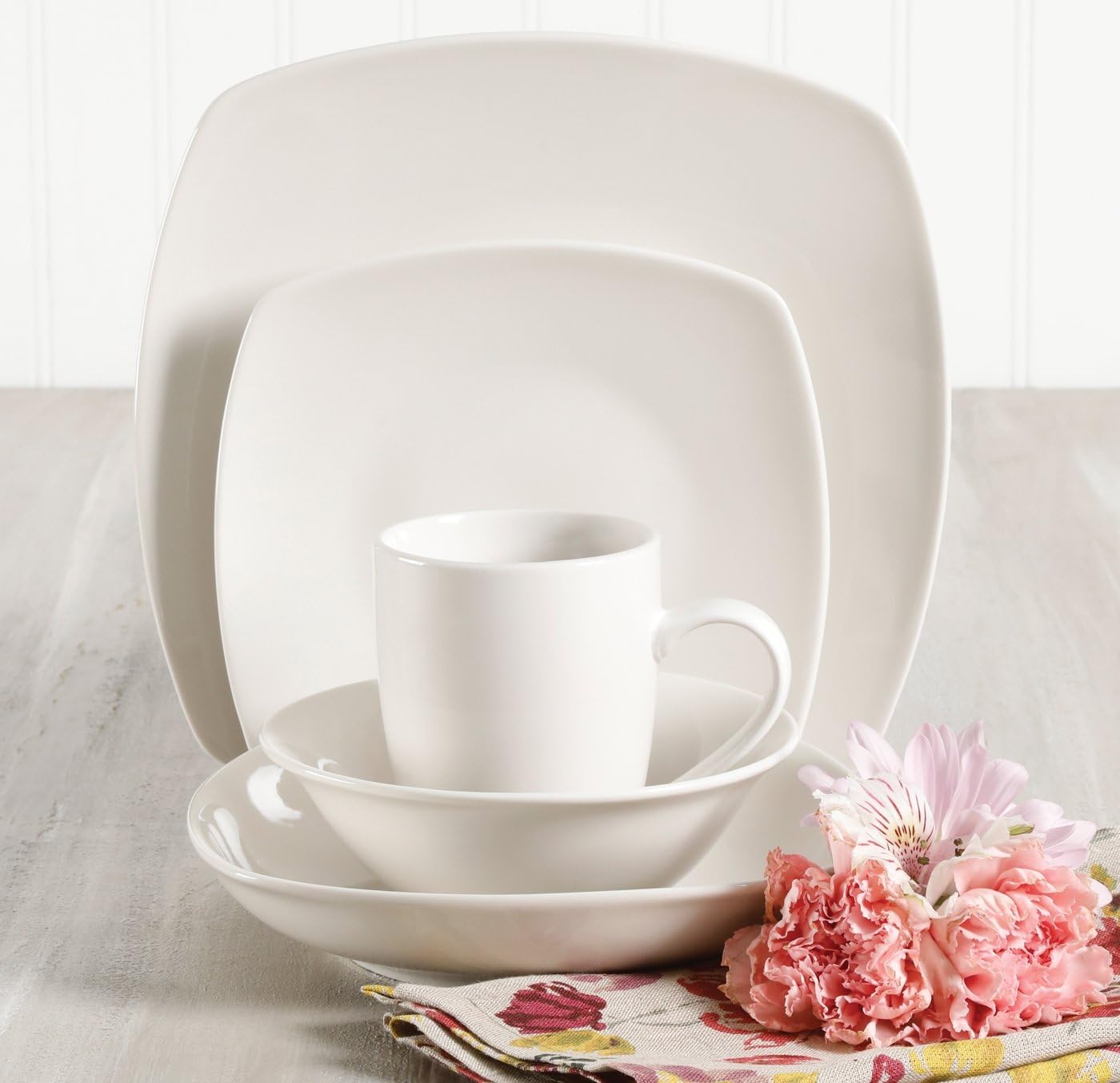 Hagen 30 Piece Dinnerware Set, White