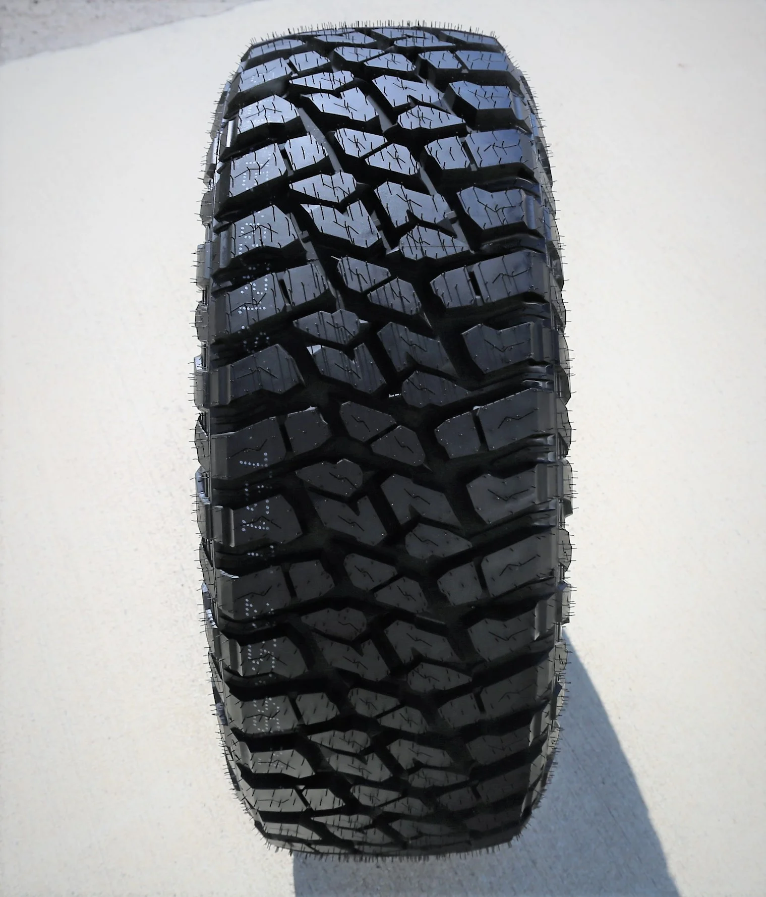 Tire Landspider Wildtraxx M/T LT 35X12.50R17 Load E 10 Ply MT Mud