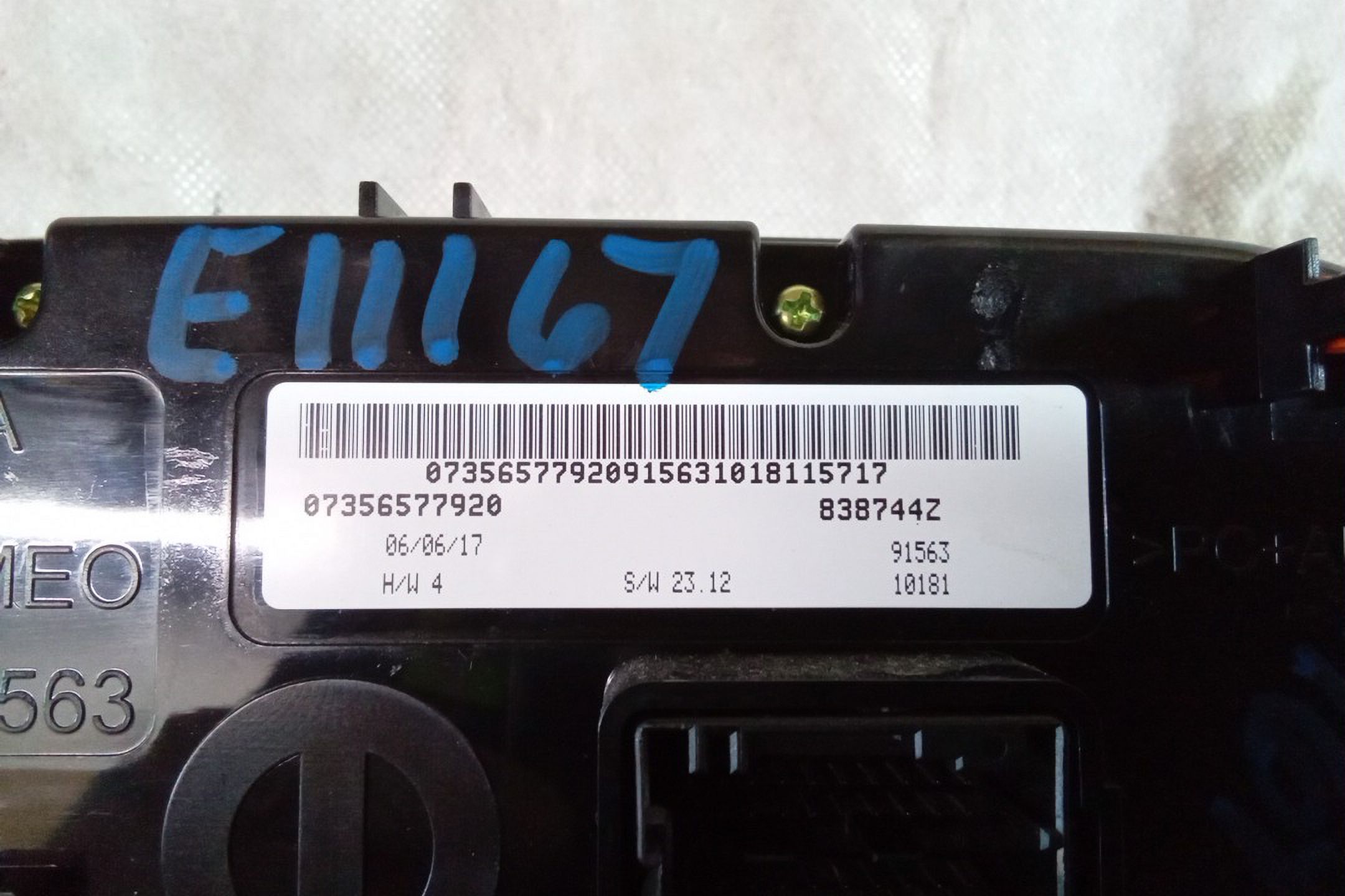 Pre-Owned 2017 Jeep Renegade Manual AC Temperature Control Panel 07356577920 OEM LKQ (Good)