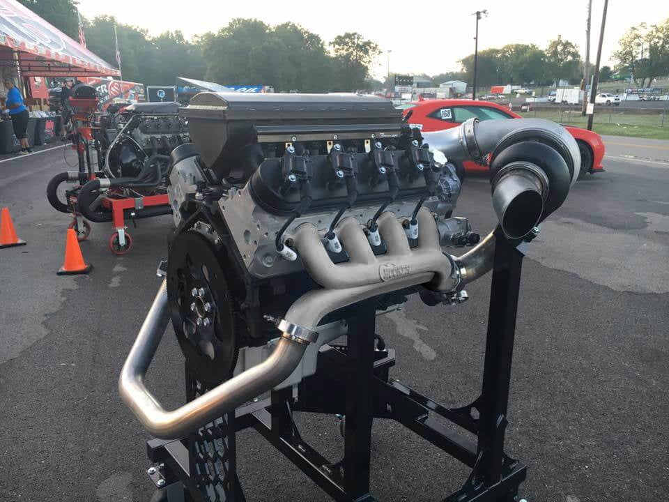 Hooker 8510HKR Exhaust Manifold Kit Fits select: 2012-2015 CHEVROLET CAMARO, 2009-2015 CADILLAC CTS