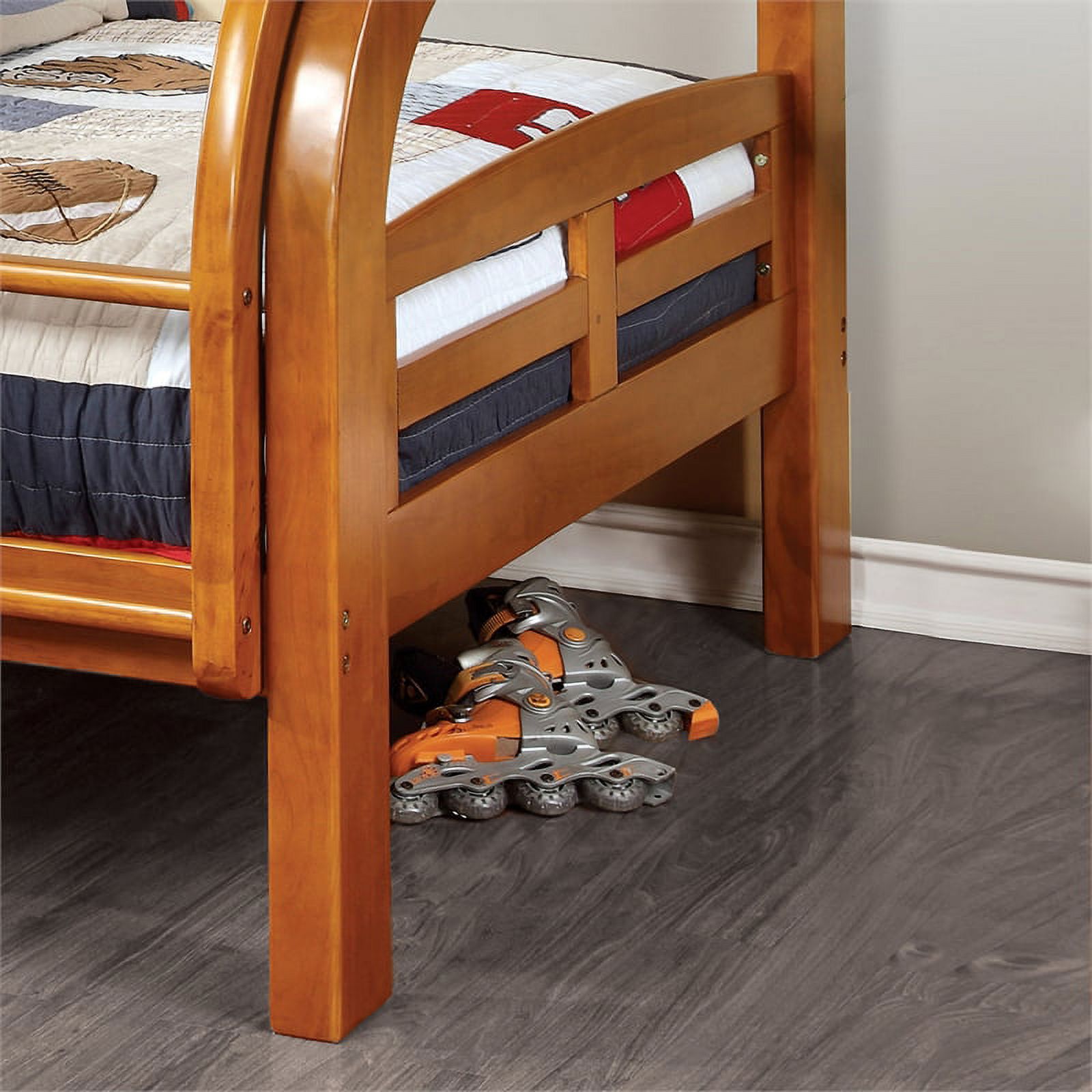 Furniture of America Gastrom Wood Twin over Full Bunk Bed in Oak