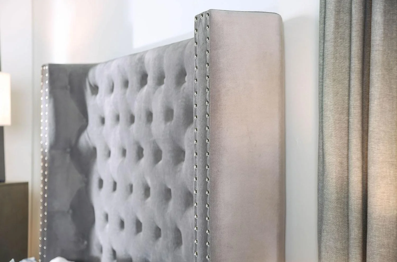 Transitional Gray Solid Wood King Bedroom Set 3pcs FOA CM7679GY Mirabelle