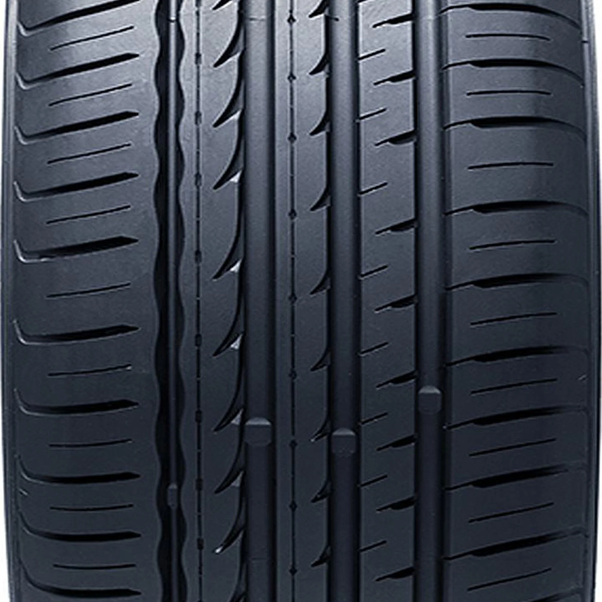 Sailun Atrezzo SVA1 All Season P235/45R18 98V XL Passenger Tire