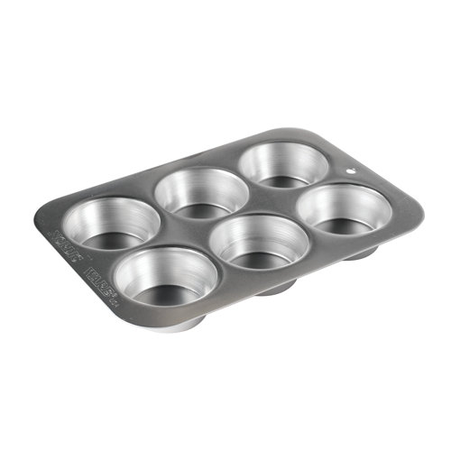 Nordic Ware Naturals Compact Ovenware Aluminum Muffin Pan