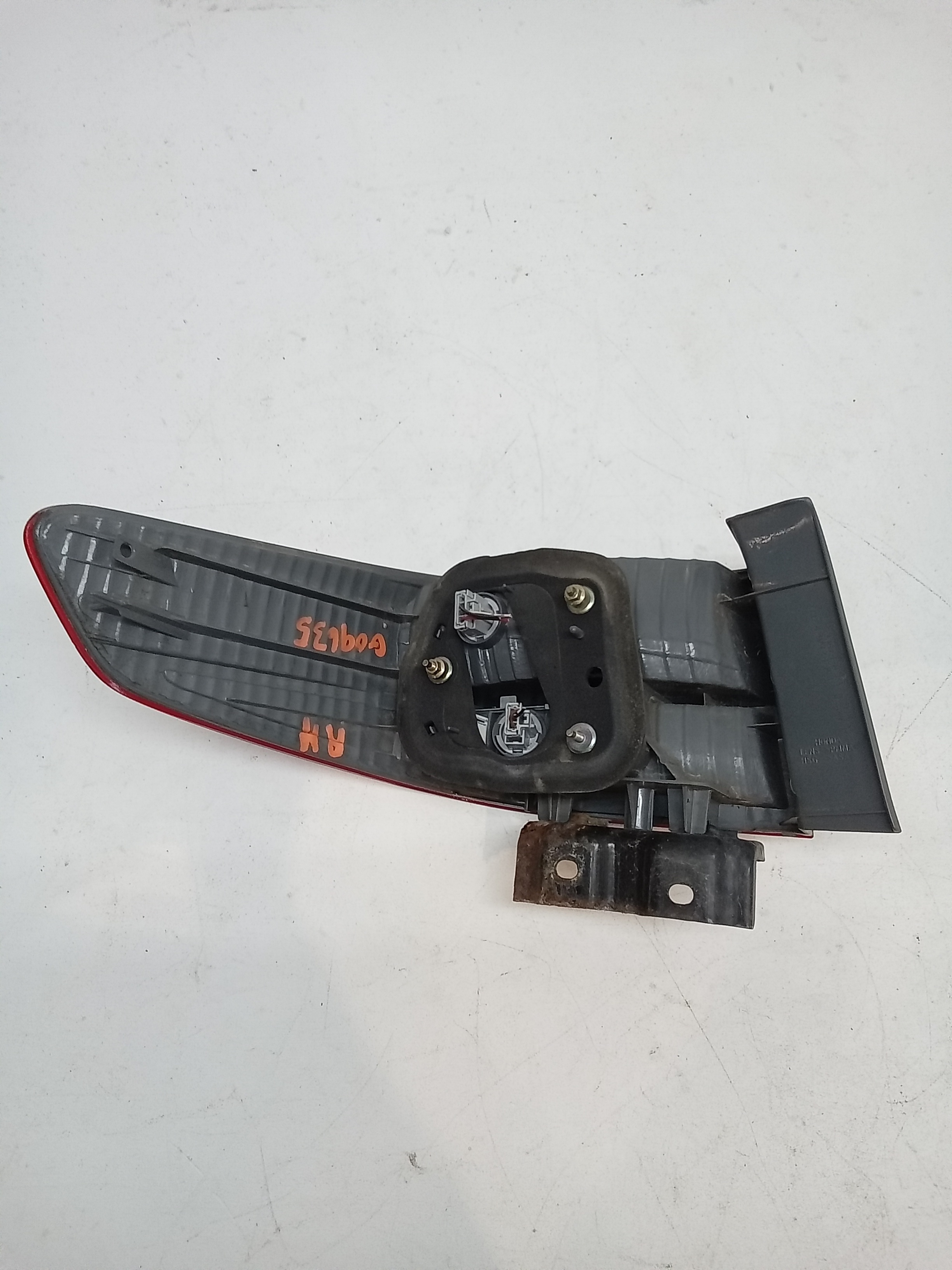 Pre-Owned 05 Honda Accord Right Passenger Tail Light OEM (Good)
