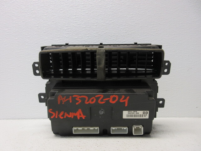Pre-Owned 2004 Toyota Sienna Heat A/C Temperature Control Unit OEM LKQ (Good)