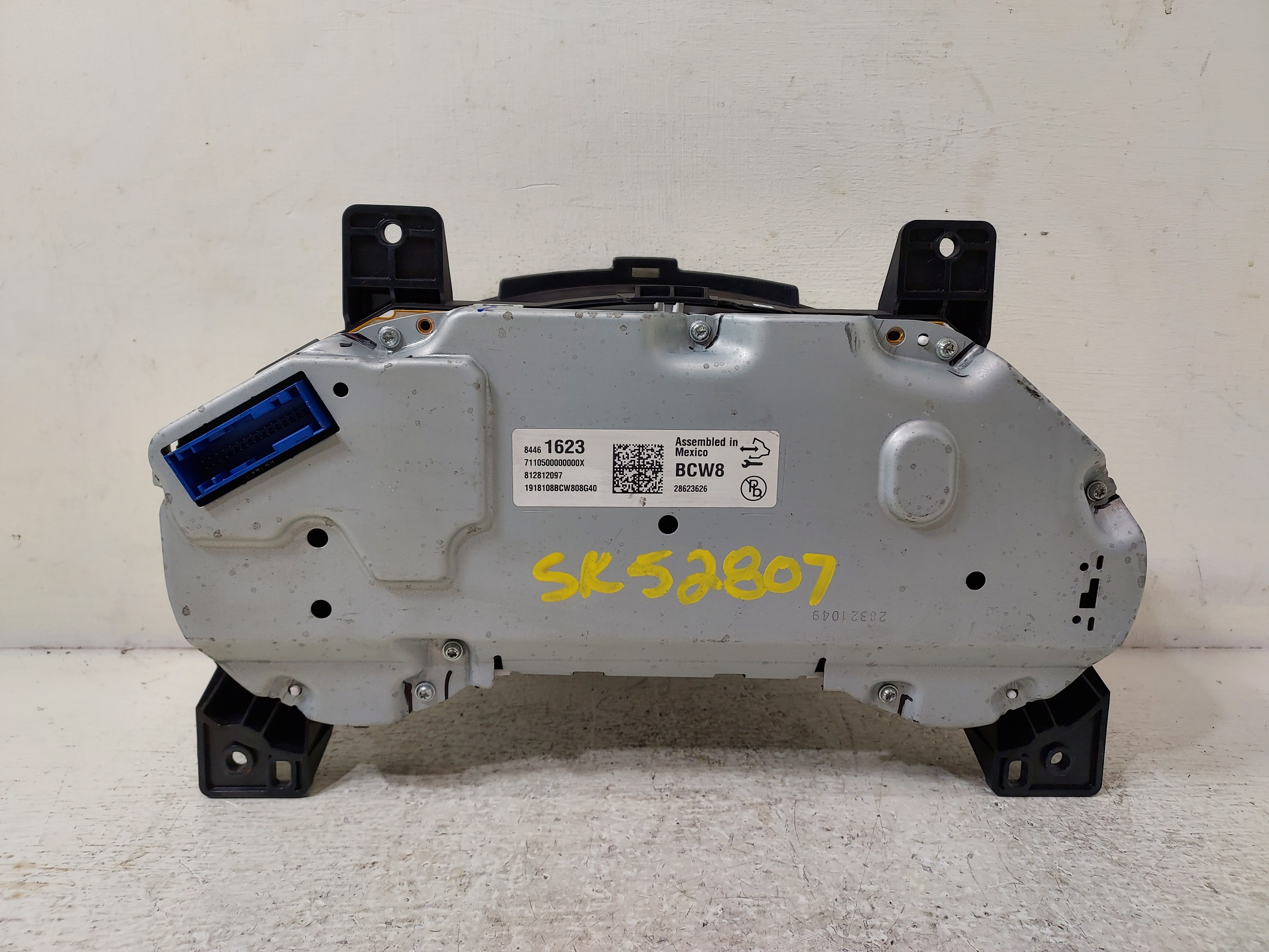 Pre-Owned 2018 Cadillac XTS Speedo Speedometer Cluster 33K Miles OEM LKQ (Good)