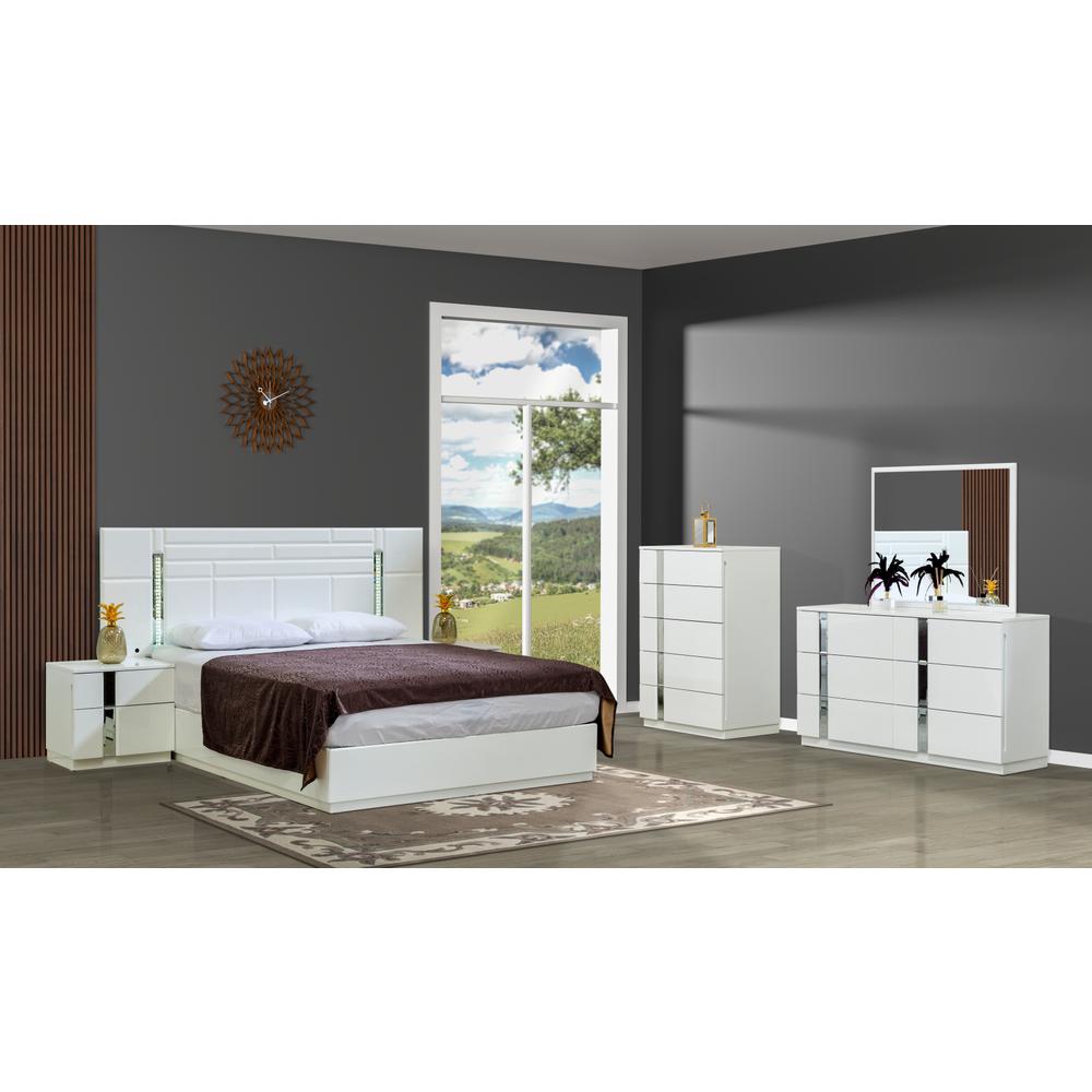 Furnia Sienna Queen Bed with Headboard