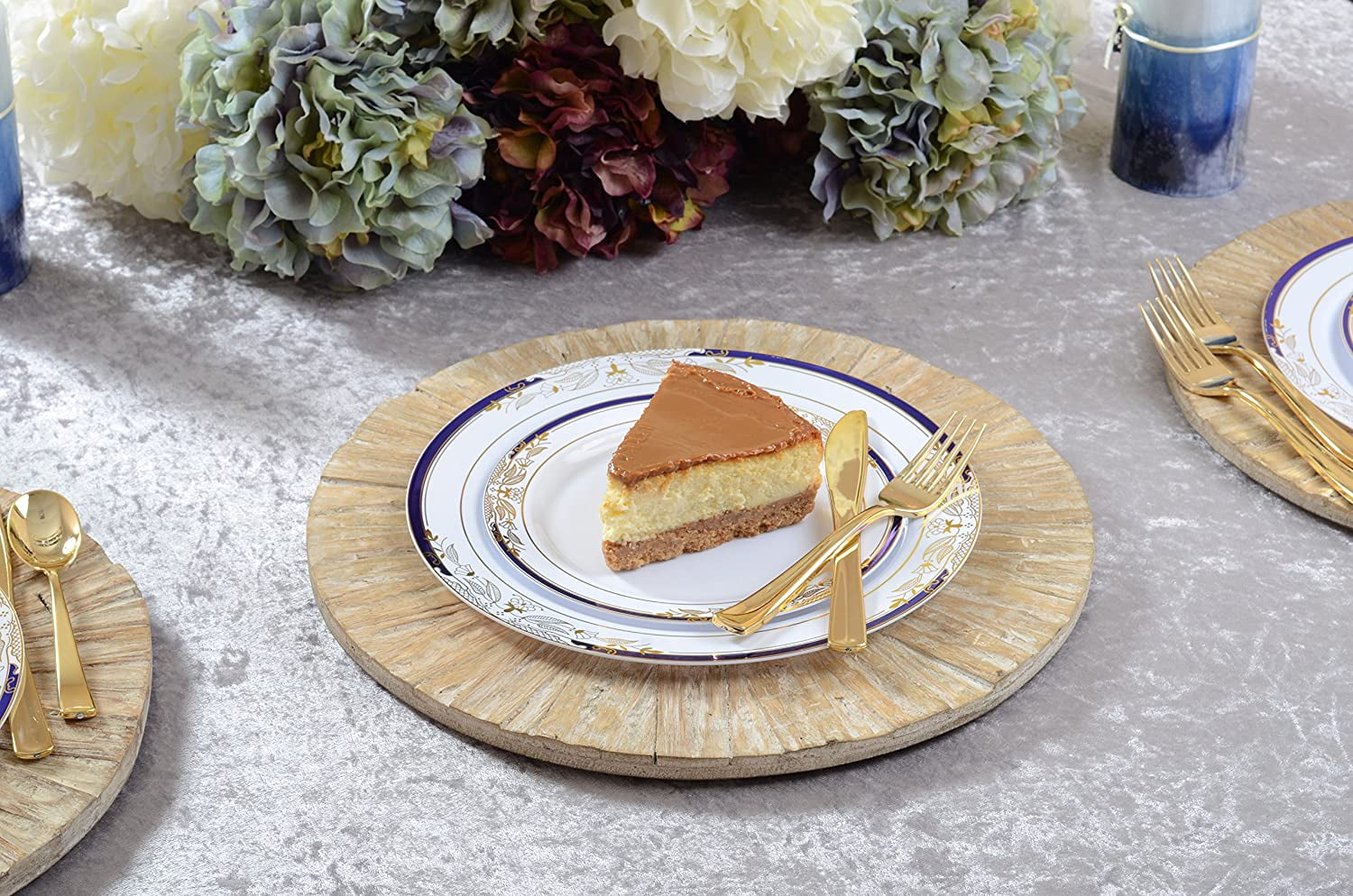 Signature Blu White w/ Blue and Gold Victorian Style Border 7.5