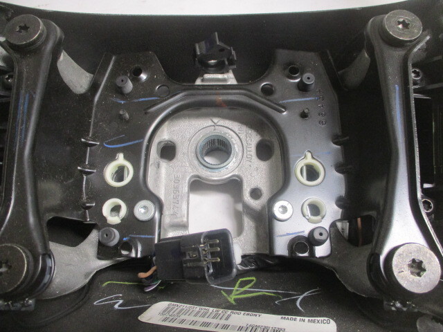 Pre-Owned 06-08 Chevrolet Impala Leather Steering Wheel w/Cruise Control OEM LKQ (Good)