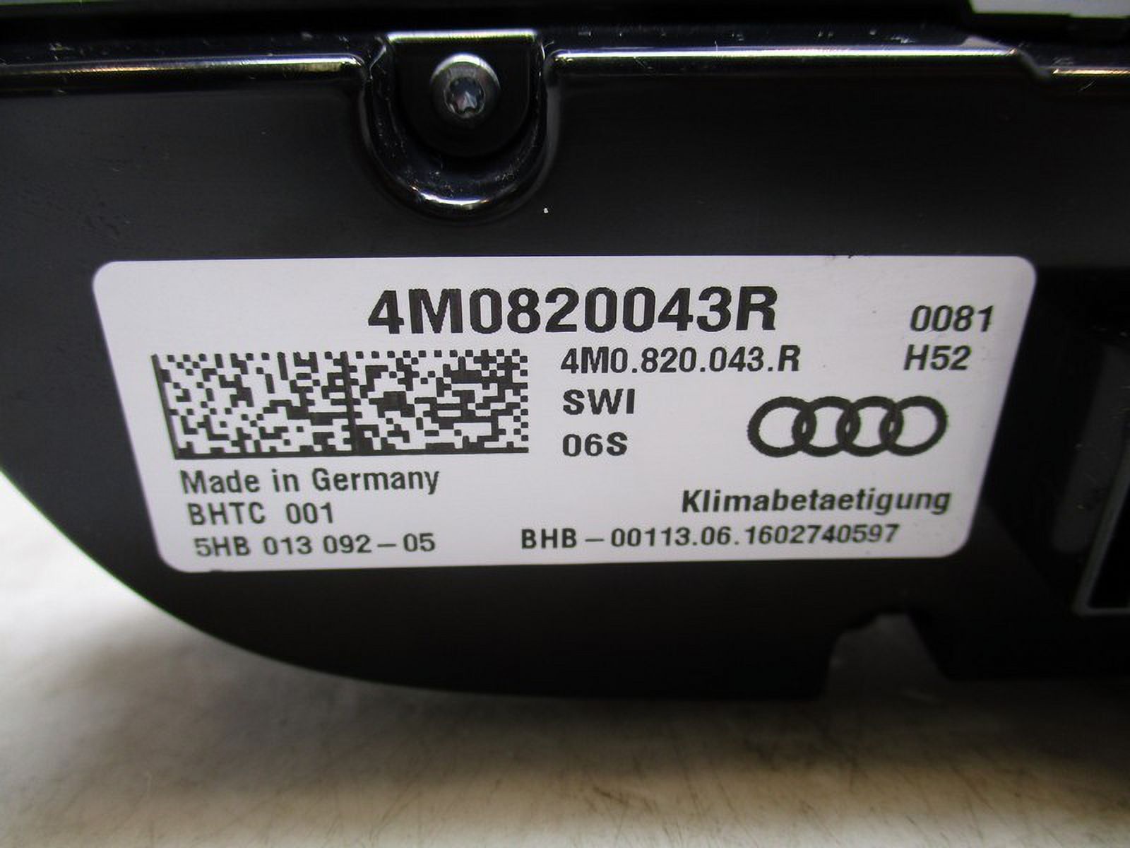 Pre-Owned 2017-2019 Audi Q7 AC Heater Temperature Controls OEM (Good)