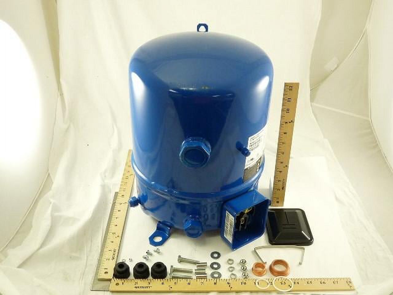 Danfoss MT72-3VI - 230v3ph 6hp RecipCompressor