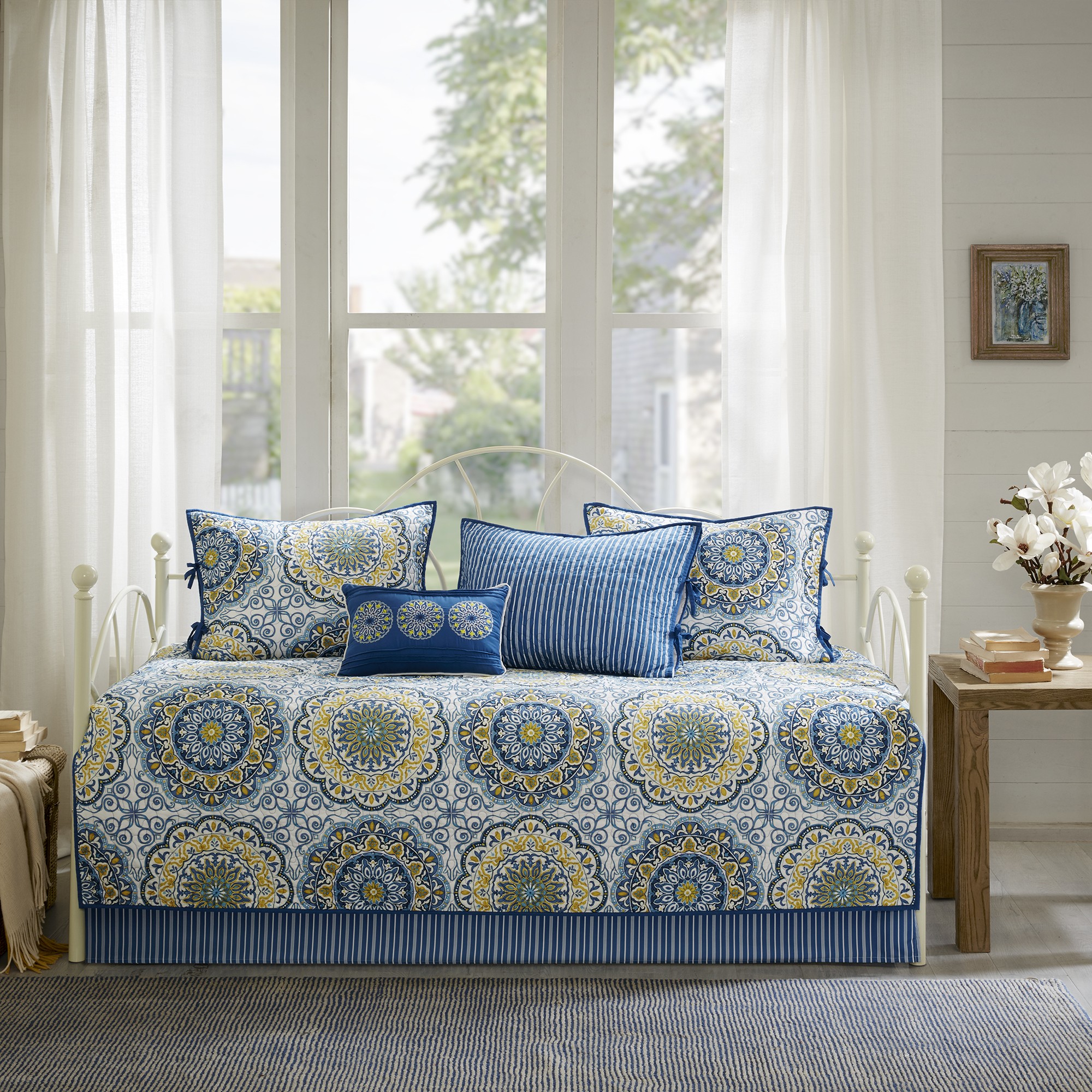 Madison Park Daybed Tangiers 6-Piece Reversible Daybed Cover Set, Blue