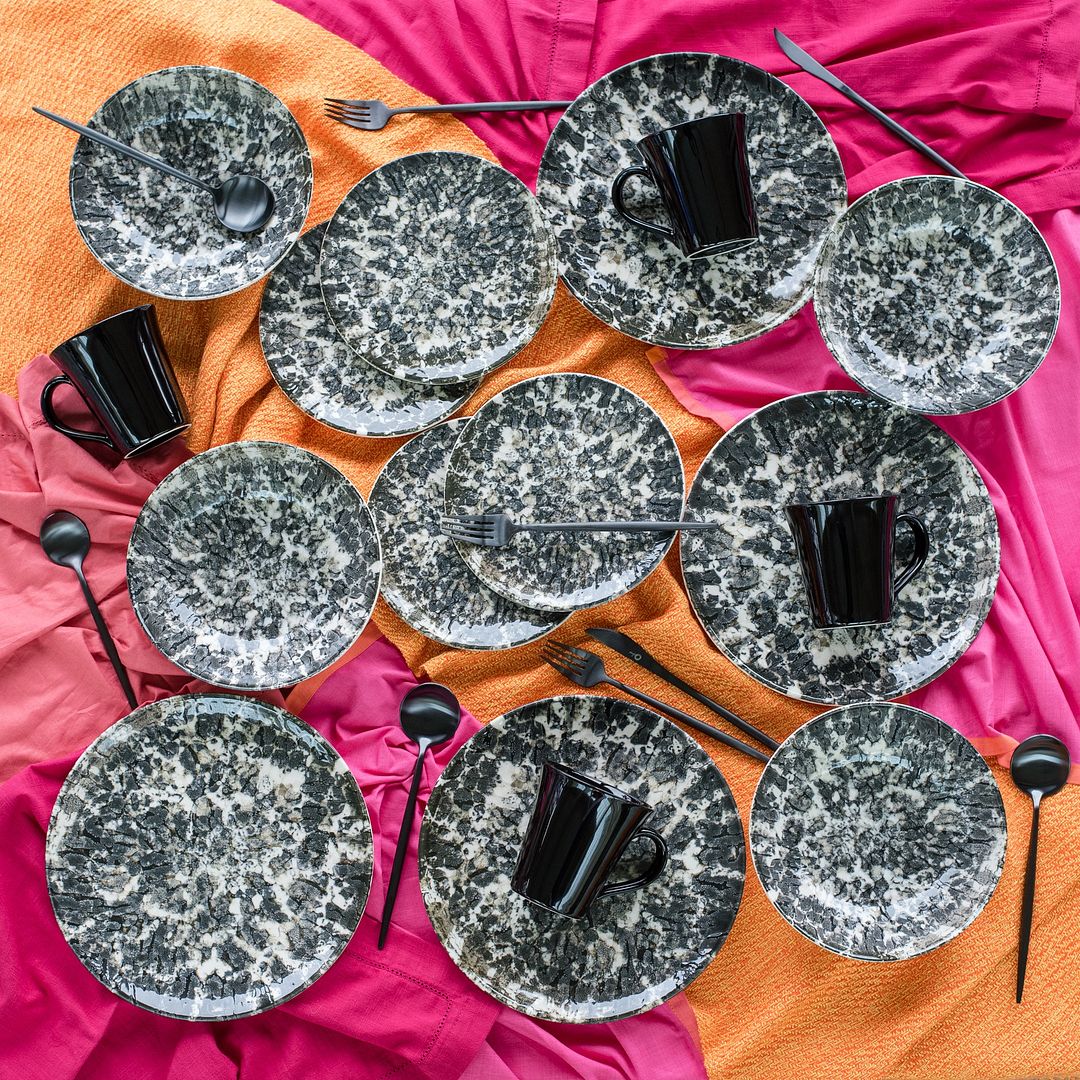 16 Piece Dinner Set, Service for 4