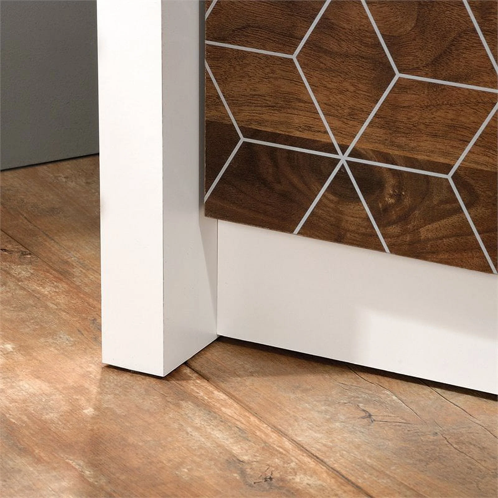 Pemberly Row 4-Drawer Engineered Wood Chest in Soft White/Grand Walnut