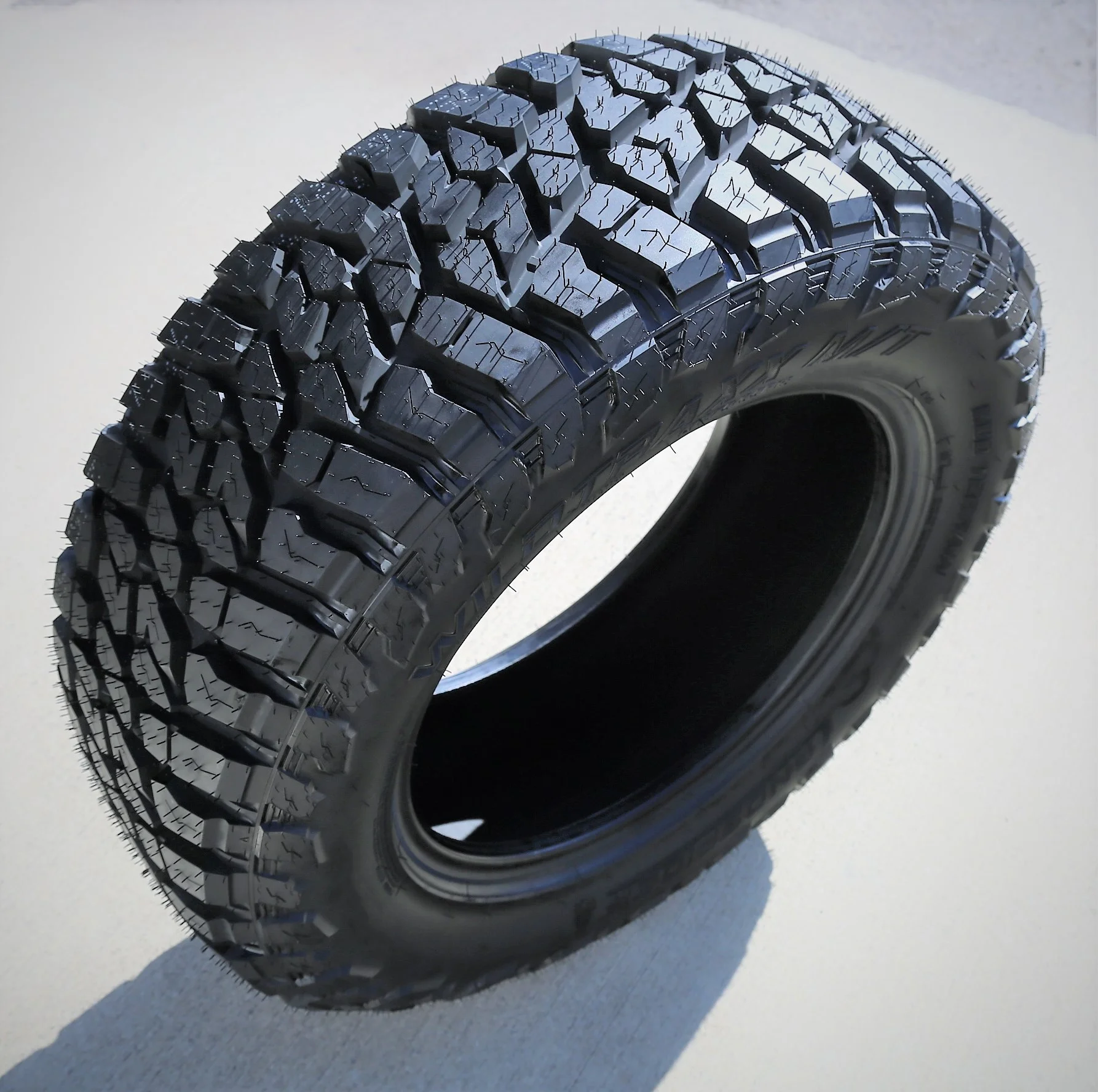 Tire Landspider Wildtraxx M/T LT 35X12.50R17 Load E 10 Ply MT Mud