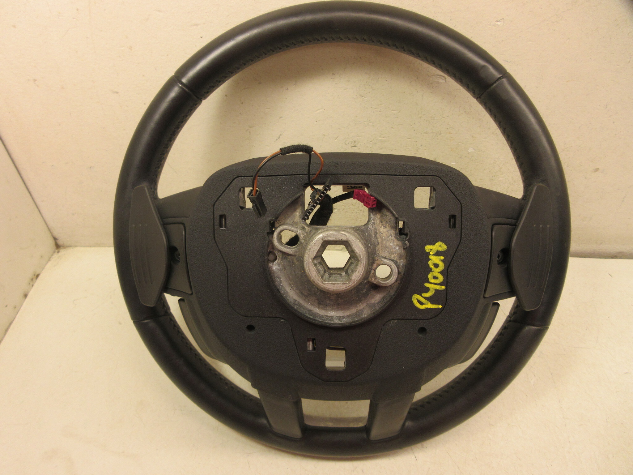Pre-Owned 17 2017 Range Rover Evoque Heated Black Leather Steering Wheel OEM LKQ (Good)