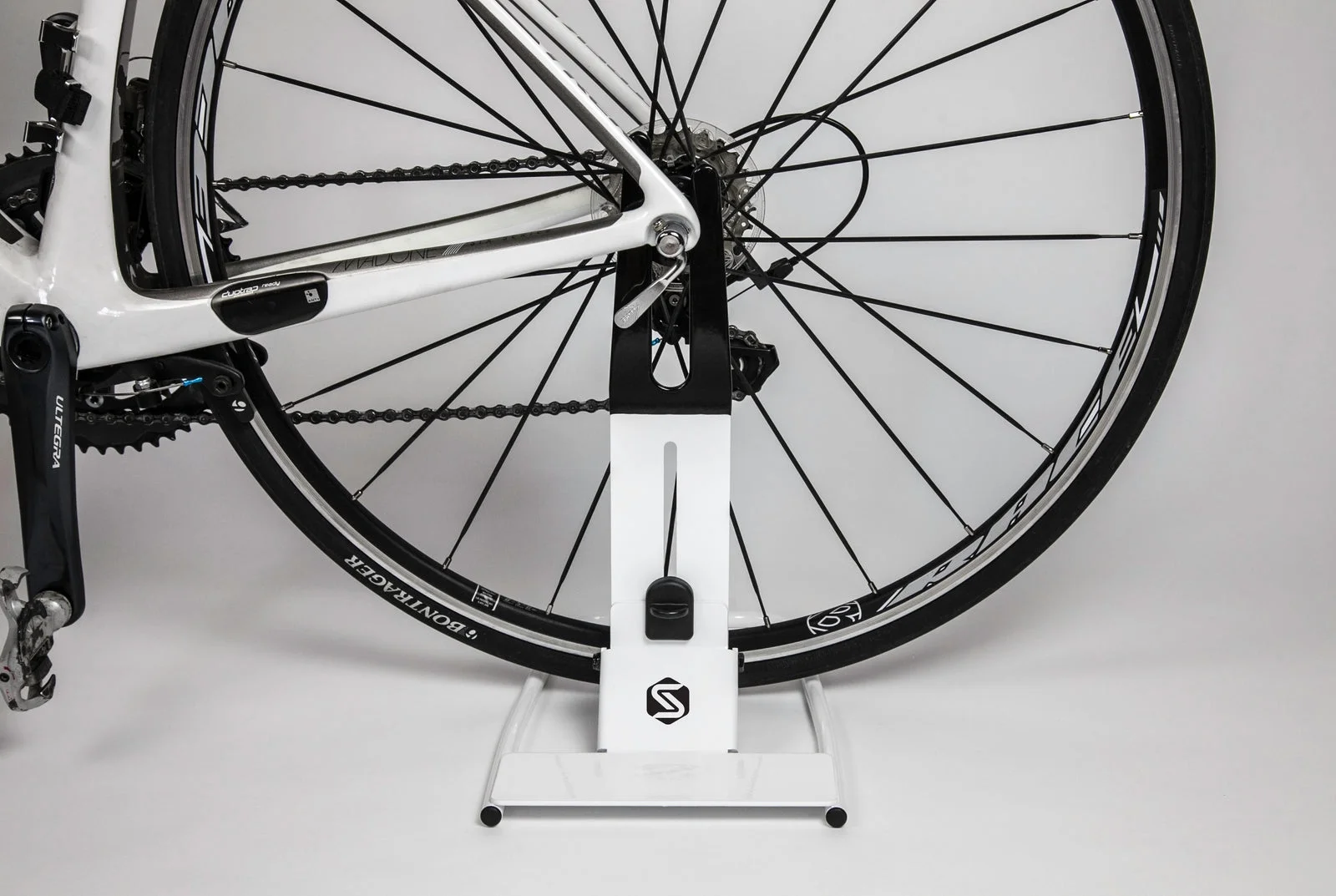 Saris Boss Bike Stand,	‎17.9 in x 13.4 in x 10.4 in, 4.3 lb Single Bike Stand