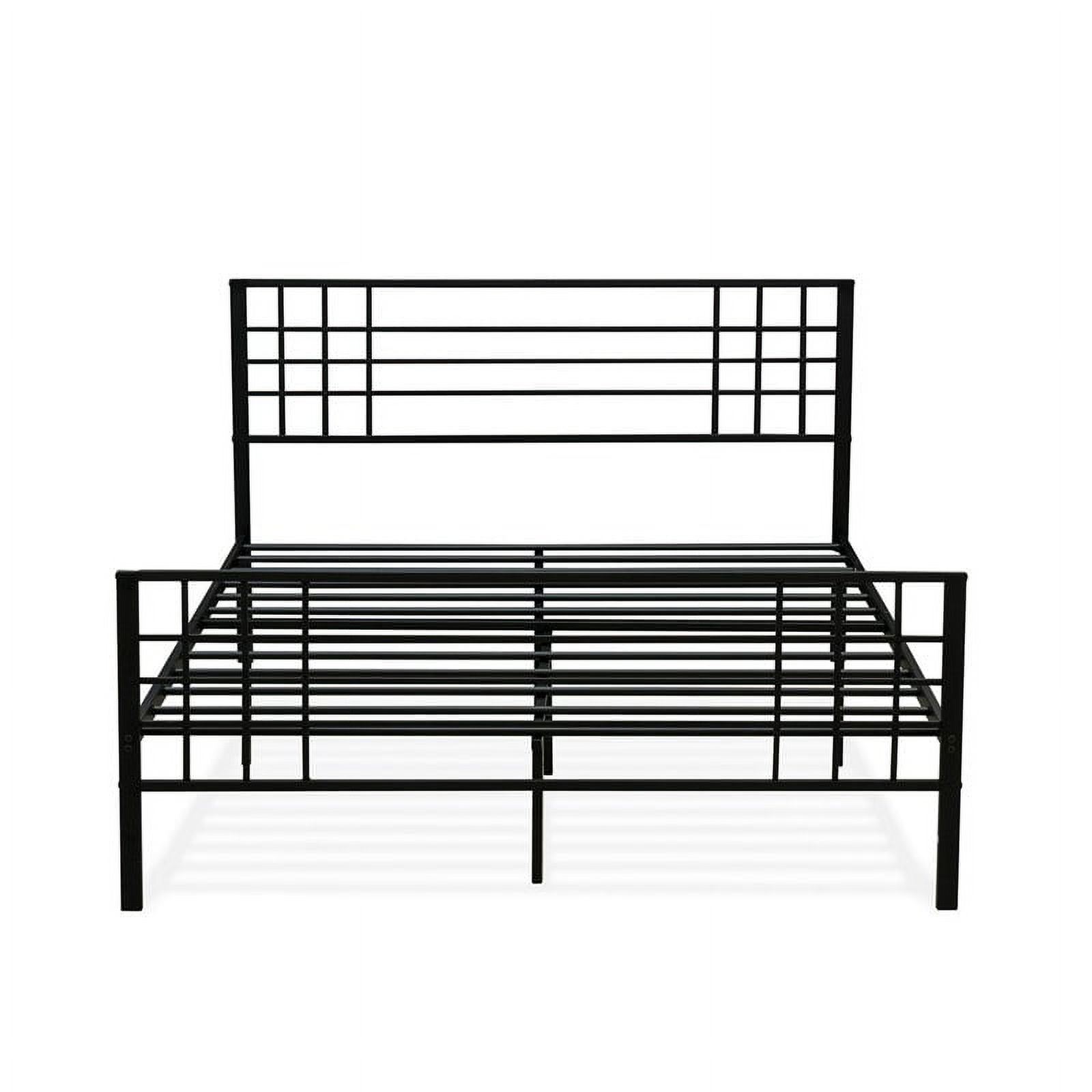 Bowery Hill Traditional Metal Full Bed Frame in Black