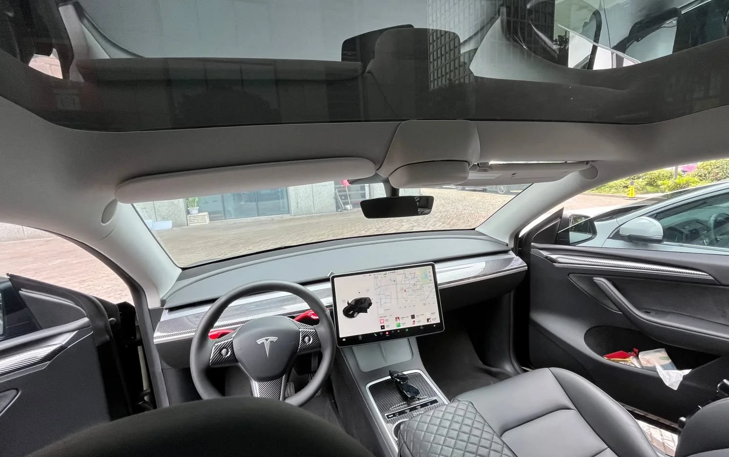 ATOM Sunglasses Holder for Tesla Model 3 / Model Y Eyeglasses Case Mount On Car Roof Fit for Storage Glasses Automotive Interior Accessories with Full Protection