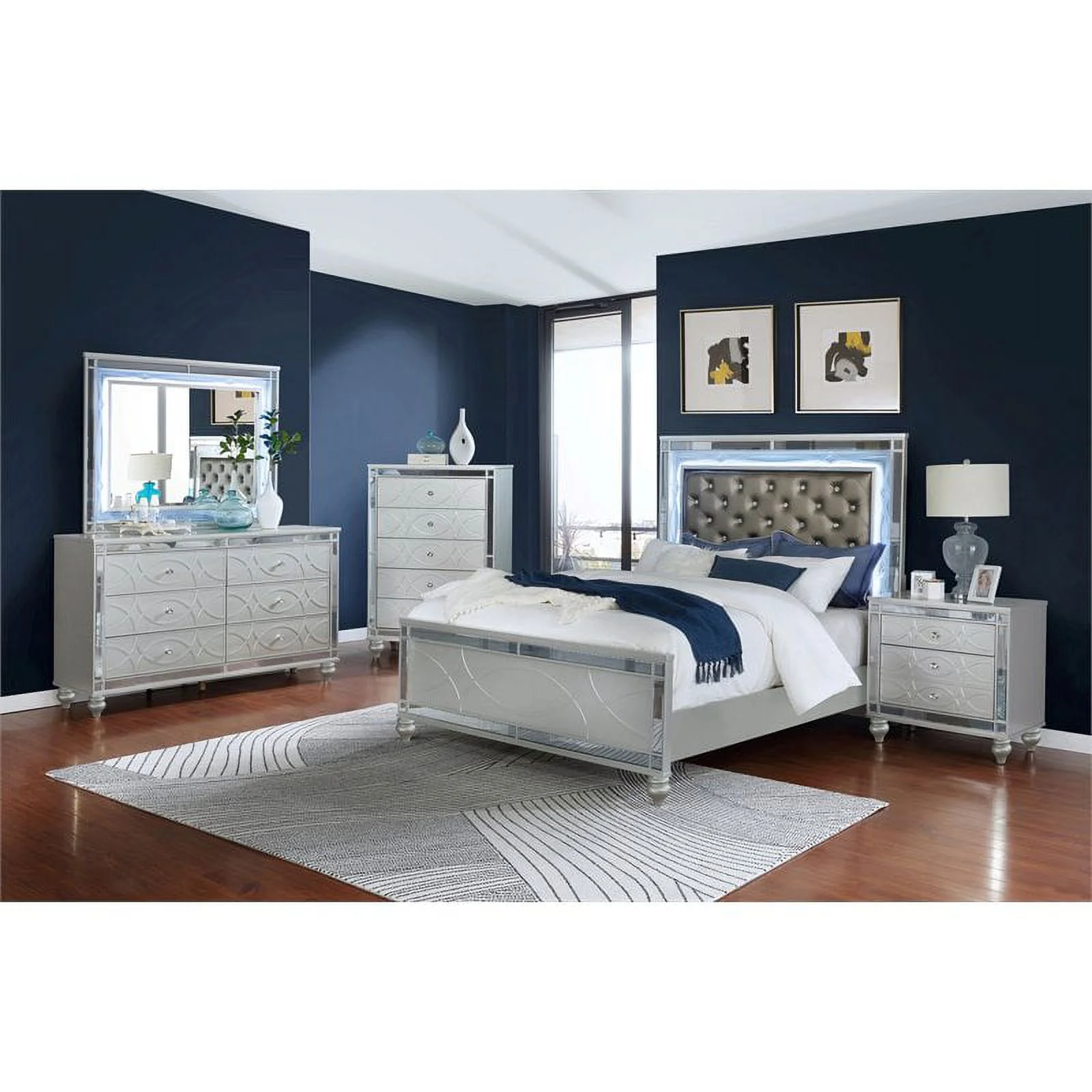 Gunnison 5-piece Queen Bedroom Set with LED Lighting Silver Metallic