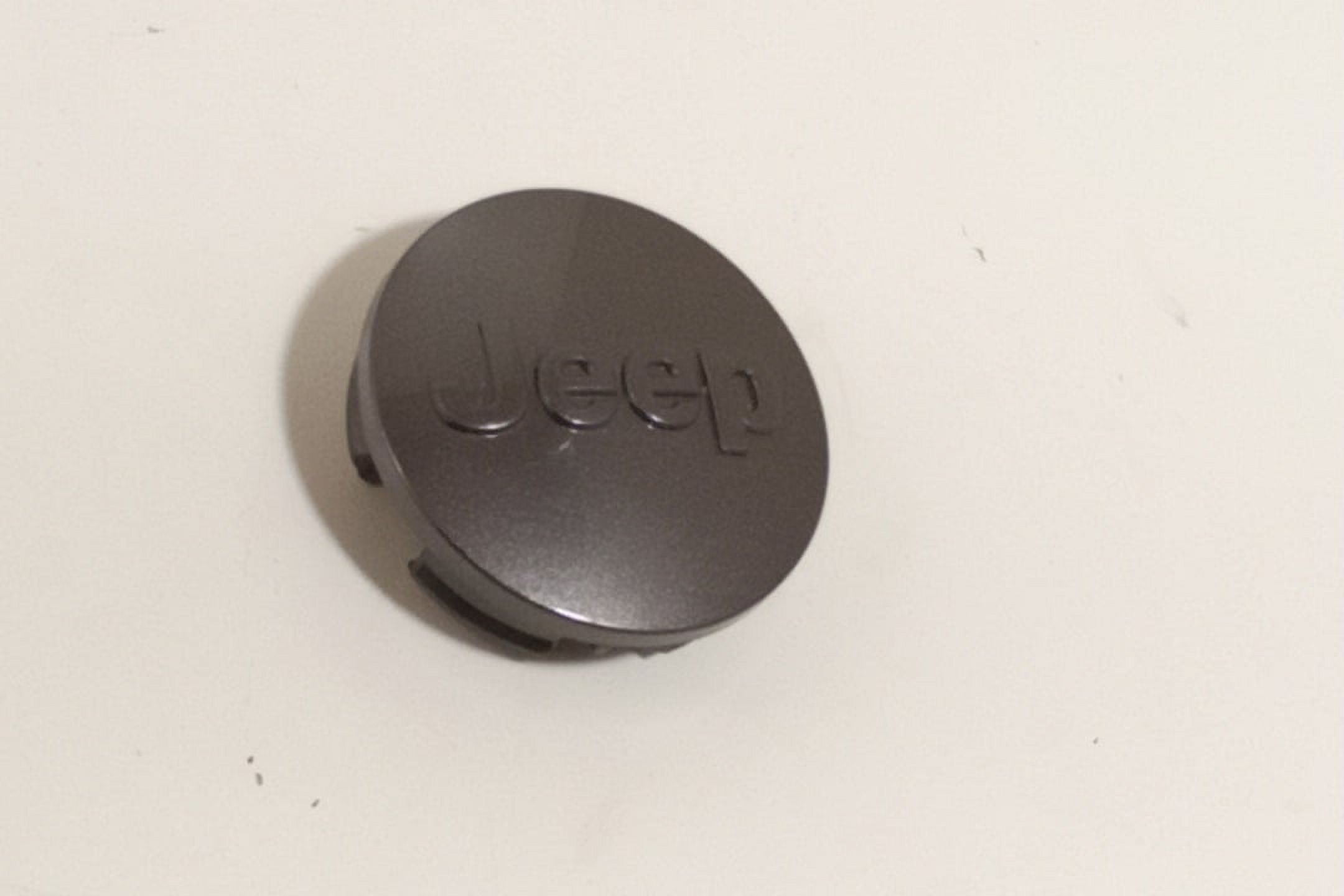 Pre-Owned 2021 Jeep Renegade Center Cap OEM (Good)