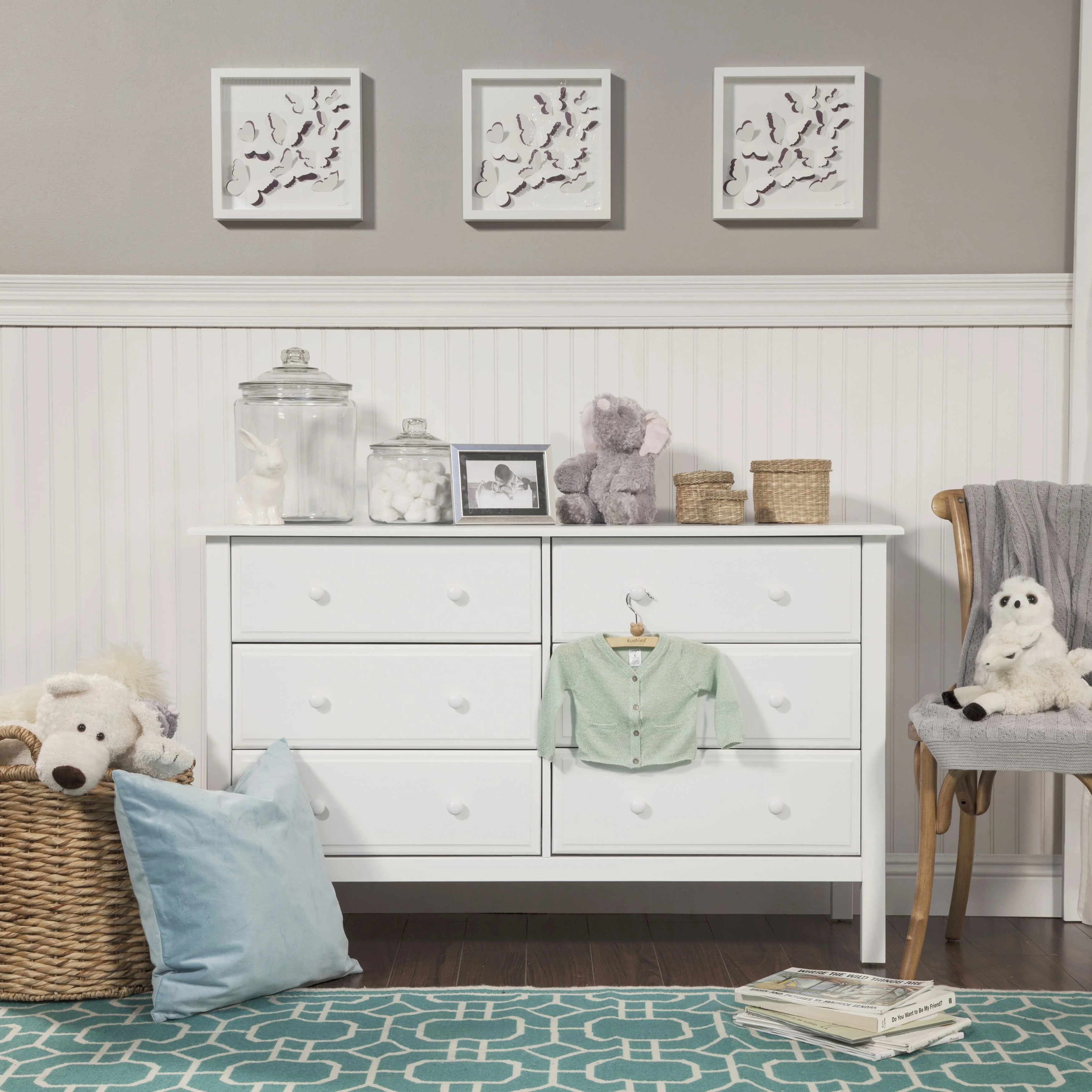 DaVinci Jayden 6-Drawer Double Dresser in White