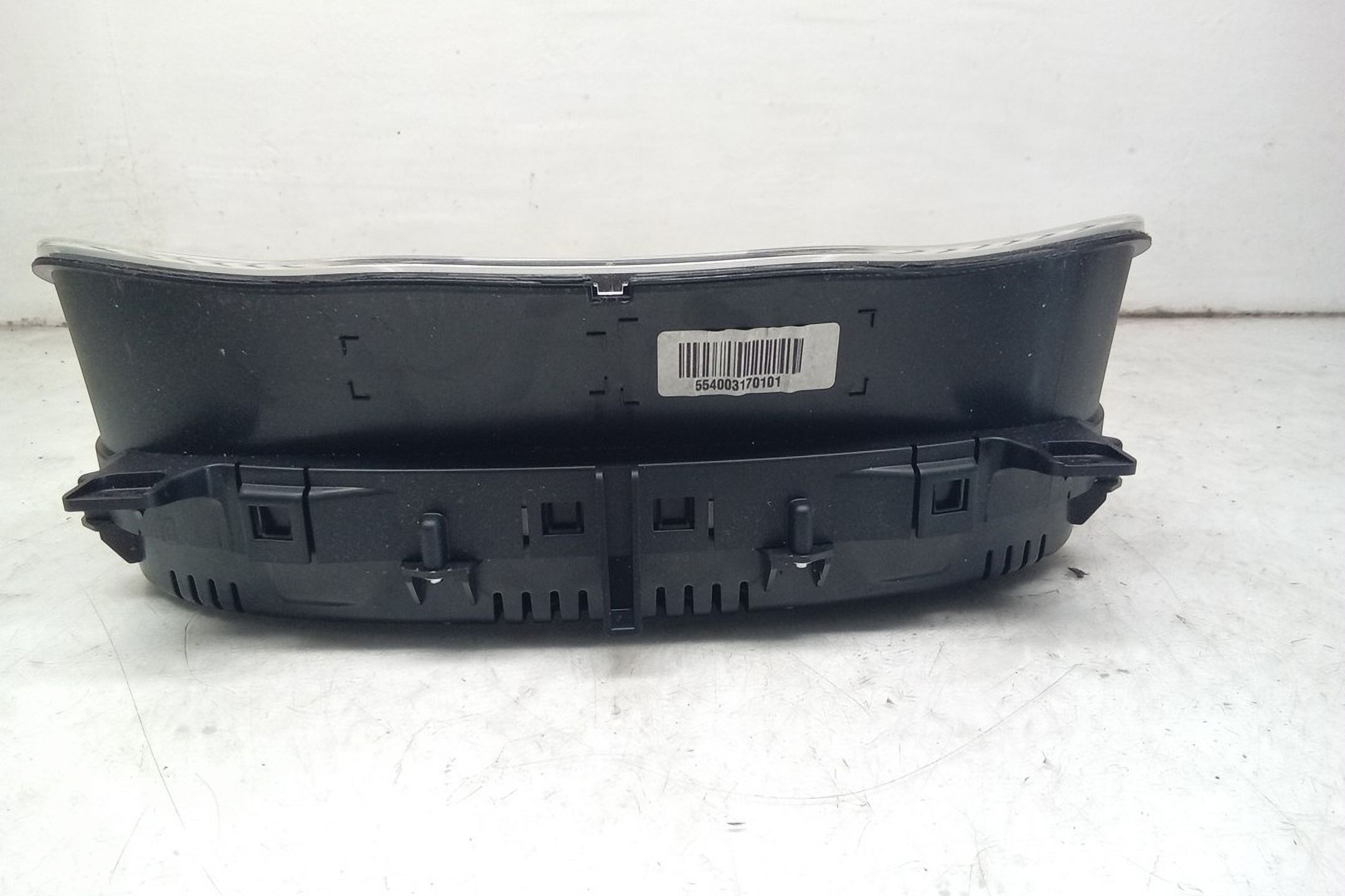 Pre-Owned 17 2017 Jeep Renegade Speedometer Speedo Tachometer 45K Miles OEM (Good)