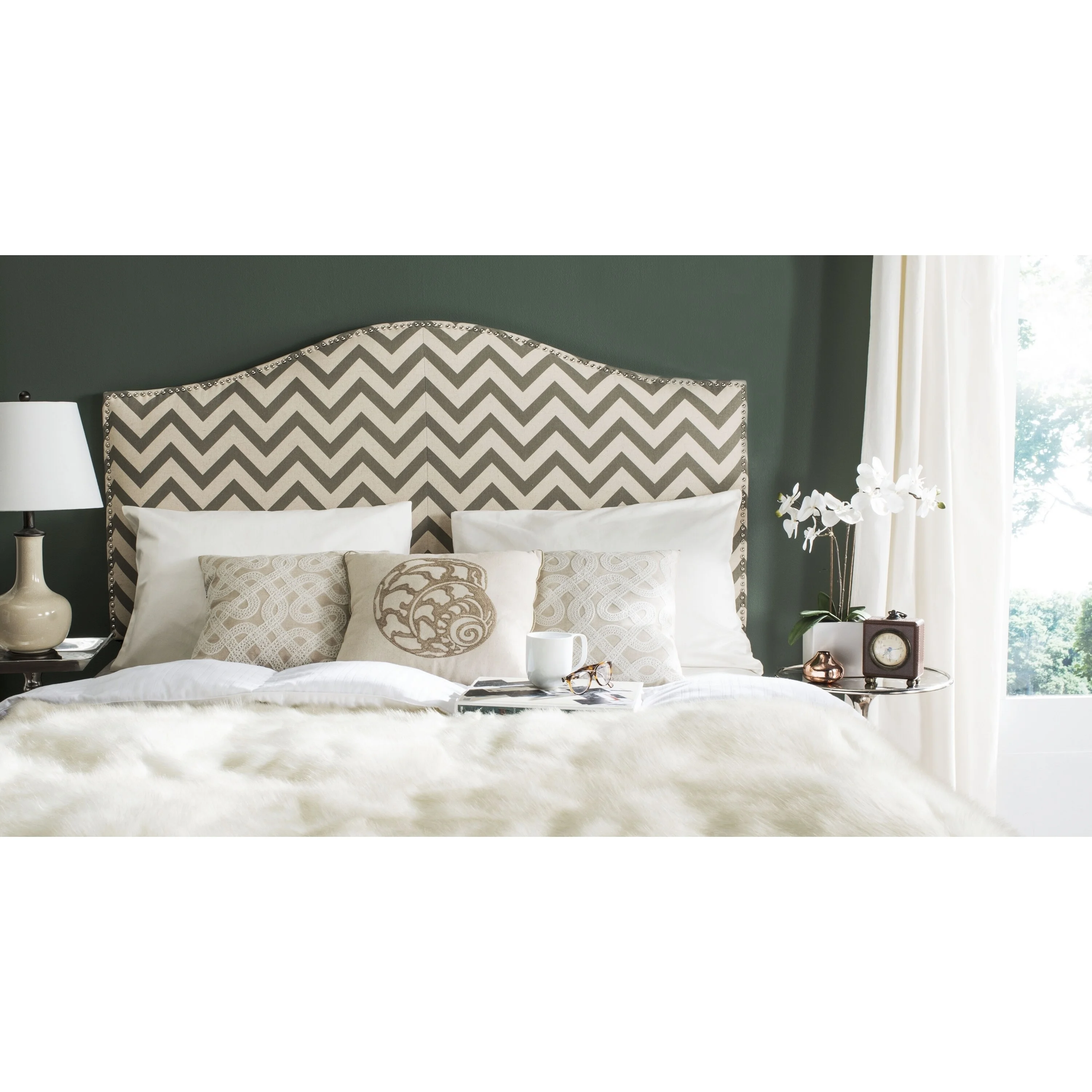 SAFAVIEH Connie Classic Upholstered Headboard with Nail Heads, Full, Grey/White Zig Zag