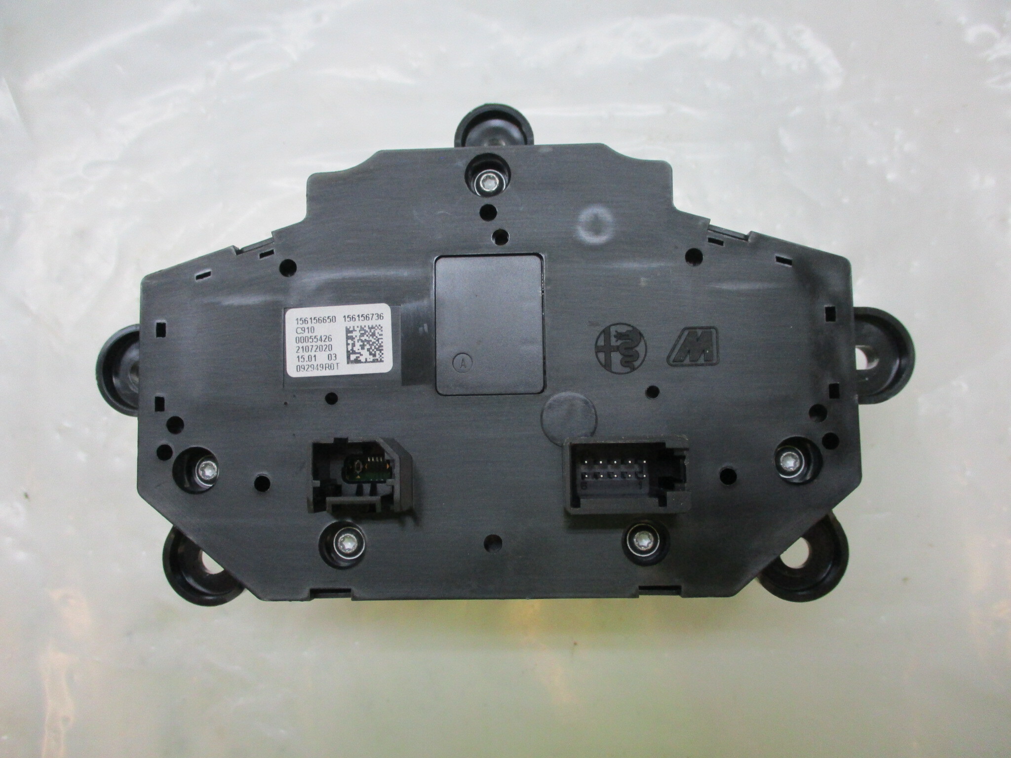 Pre-Owned 20 Alfa Romeo Giulia Quadrifoglio Navigation Radio Controller Knob OEM 156156736 (Good)