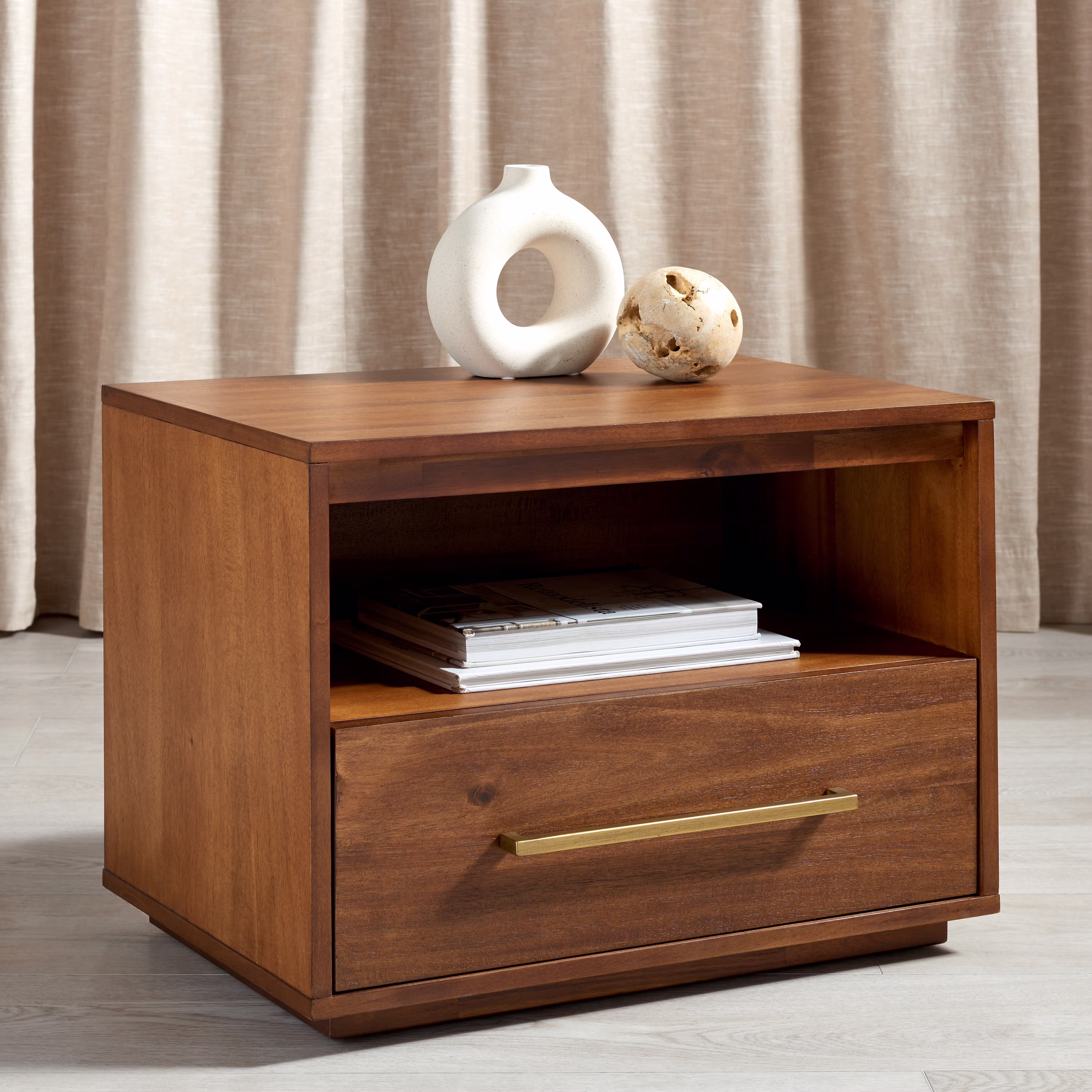 SAFAVIEH Couture Poesy Modern Nightstand with 1 Drawers, Brown