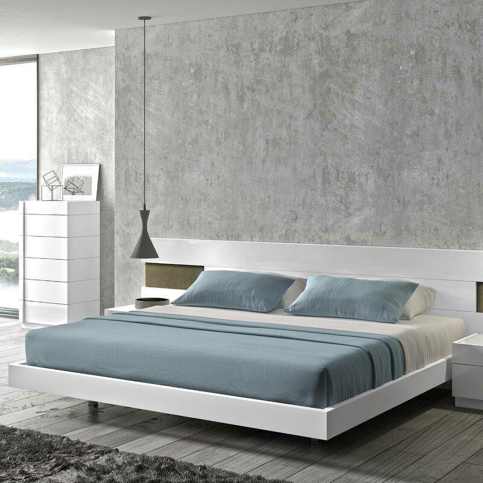 Brackenridge Platform Bed QUEEN by Wade Logan