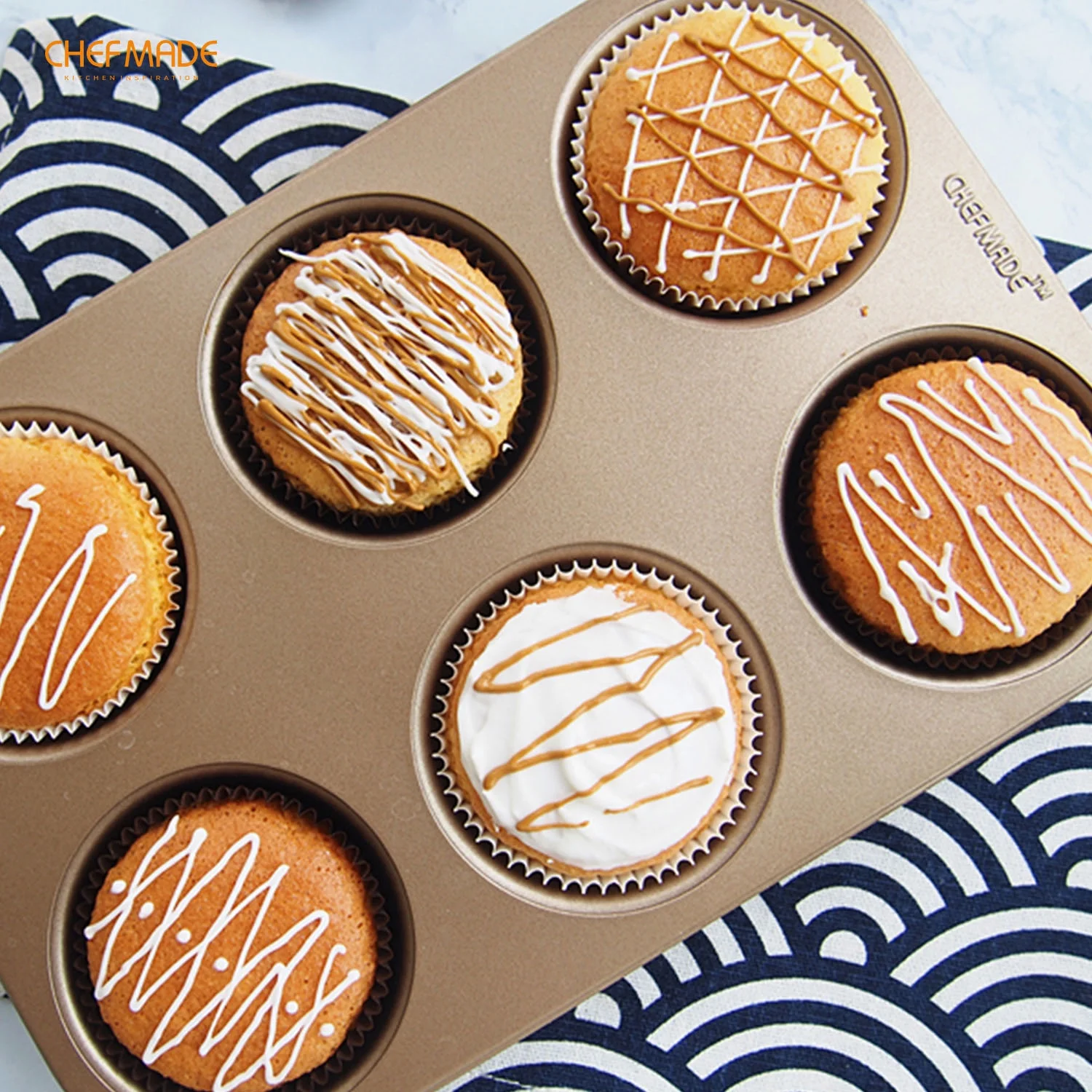 CHEFMADE Muffin Cake Pan, 6-Cavity Non-Stick Cupcake Pan Bakeware for Oven Baking (Champagne Gold)