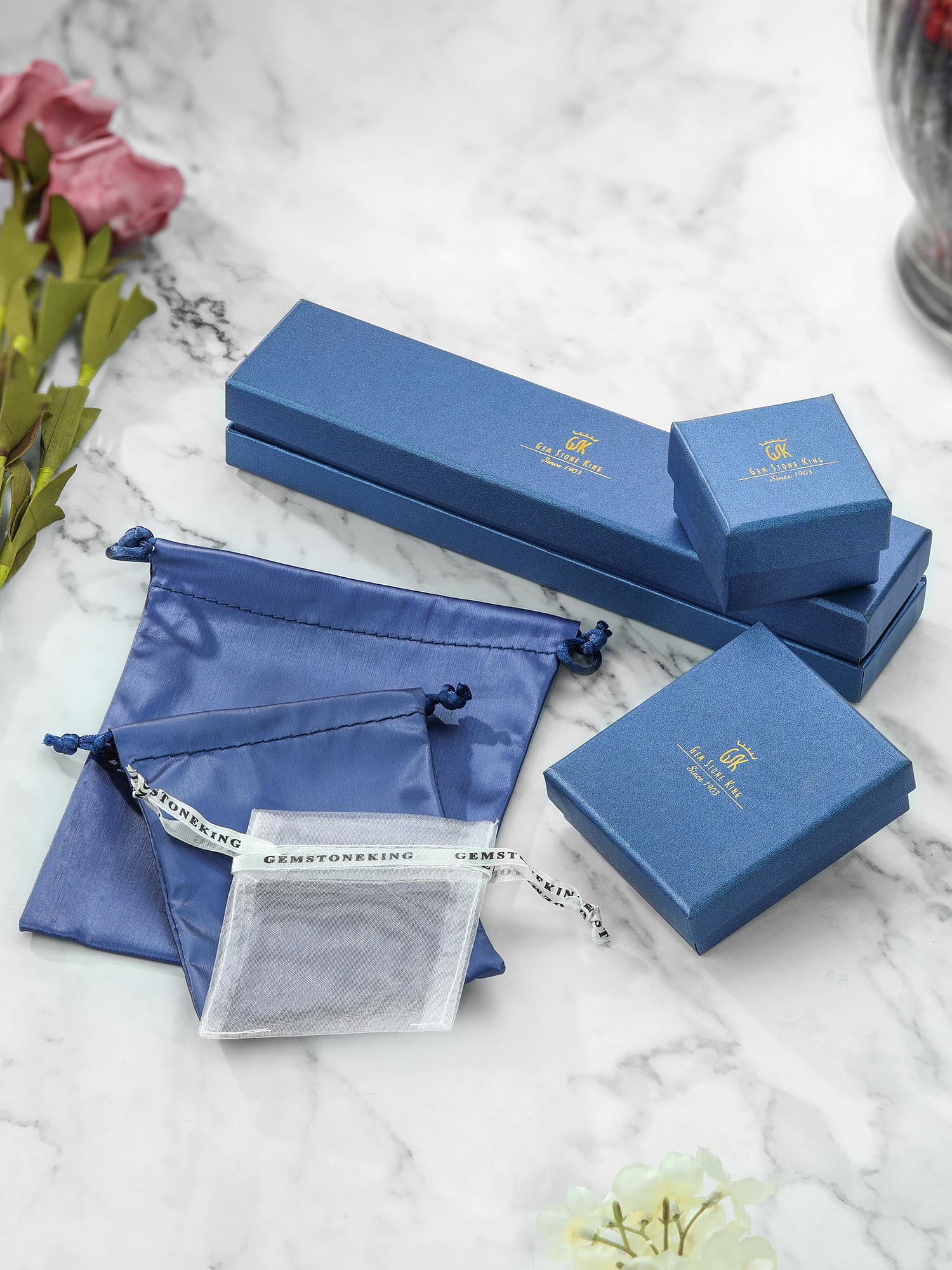 Gem Stone King 1.00 Ct Round Blue Mystic Topaz 10K Yellow Gold Solitaire Engagement Ring