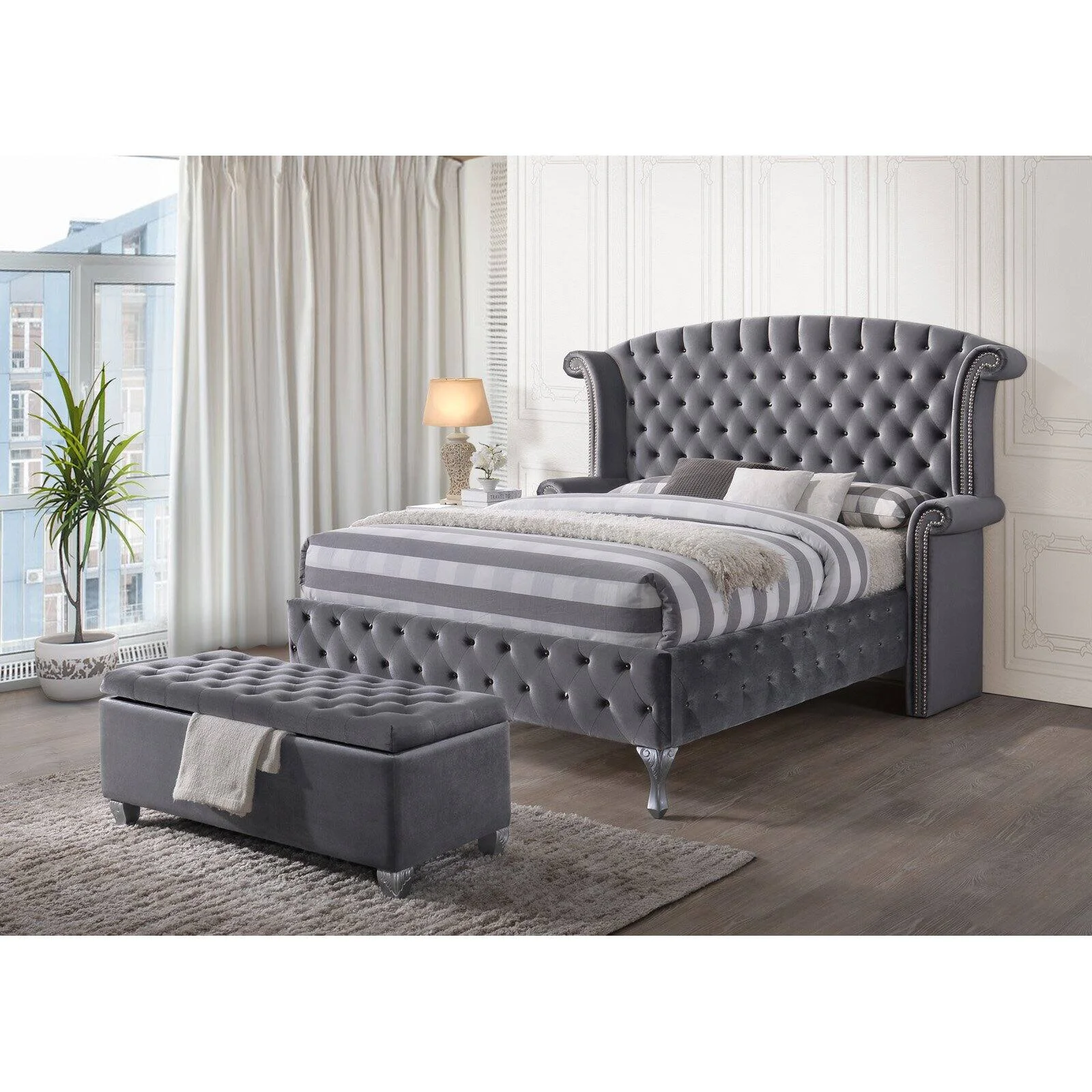 ACME Rebekah Queen Bed, Gray Velvet (1Set/4Ctn)-Color:Gray Velvet,Quantity:1,Style:Transitional