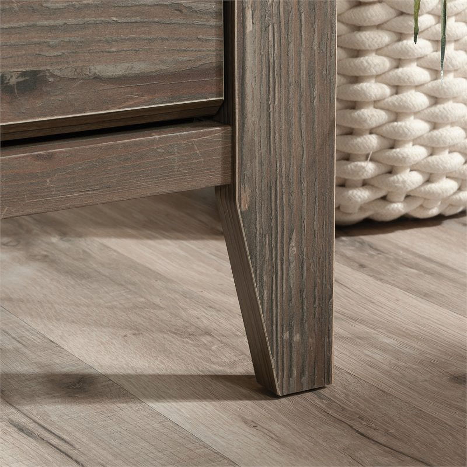 Pemberly Row Engineered Wood 4-Drawer Bedroom Chest in Pebble Pine