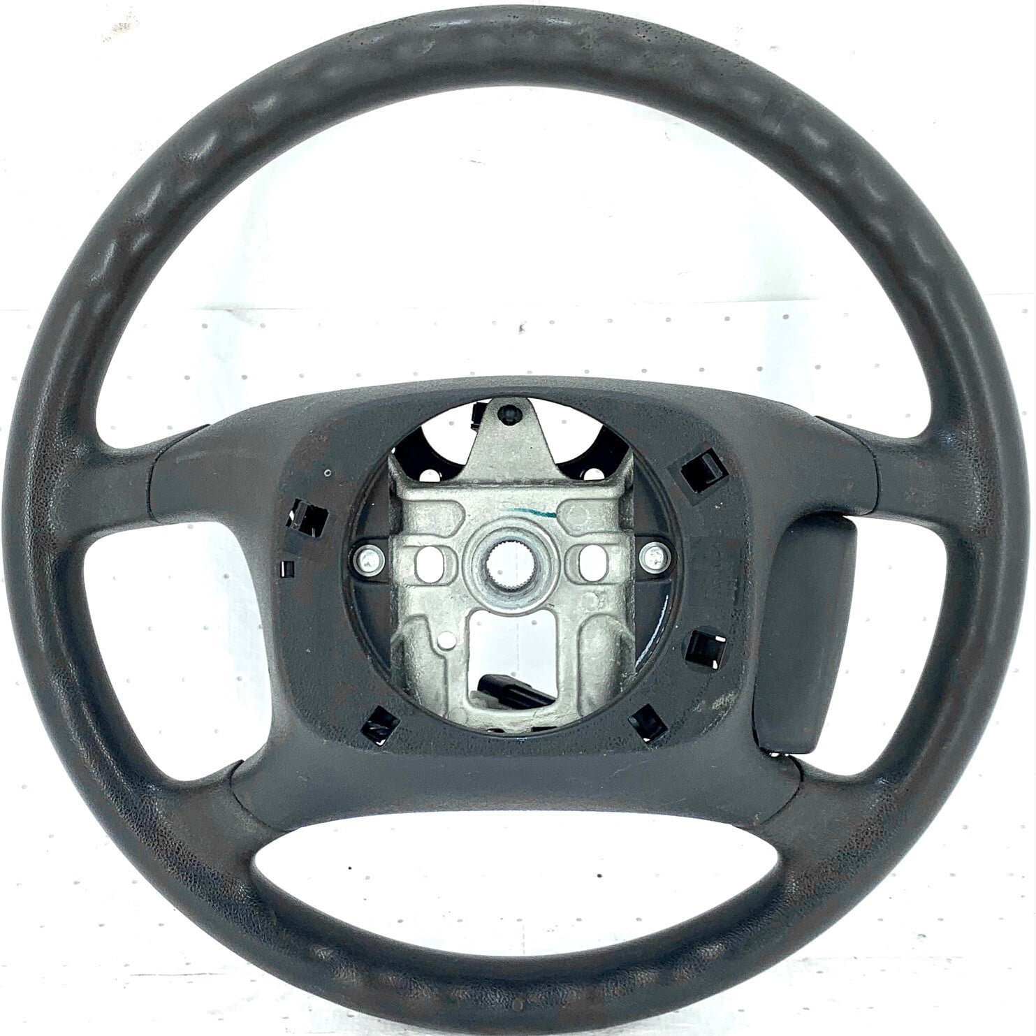 Pre-Owned 2006-2008 Chevrolet Impala Steering Wheel Black Leather OEM (Good)