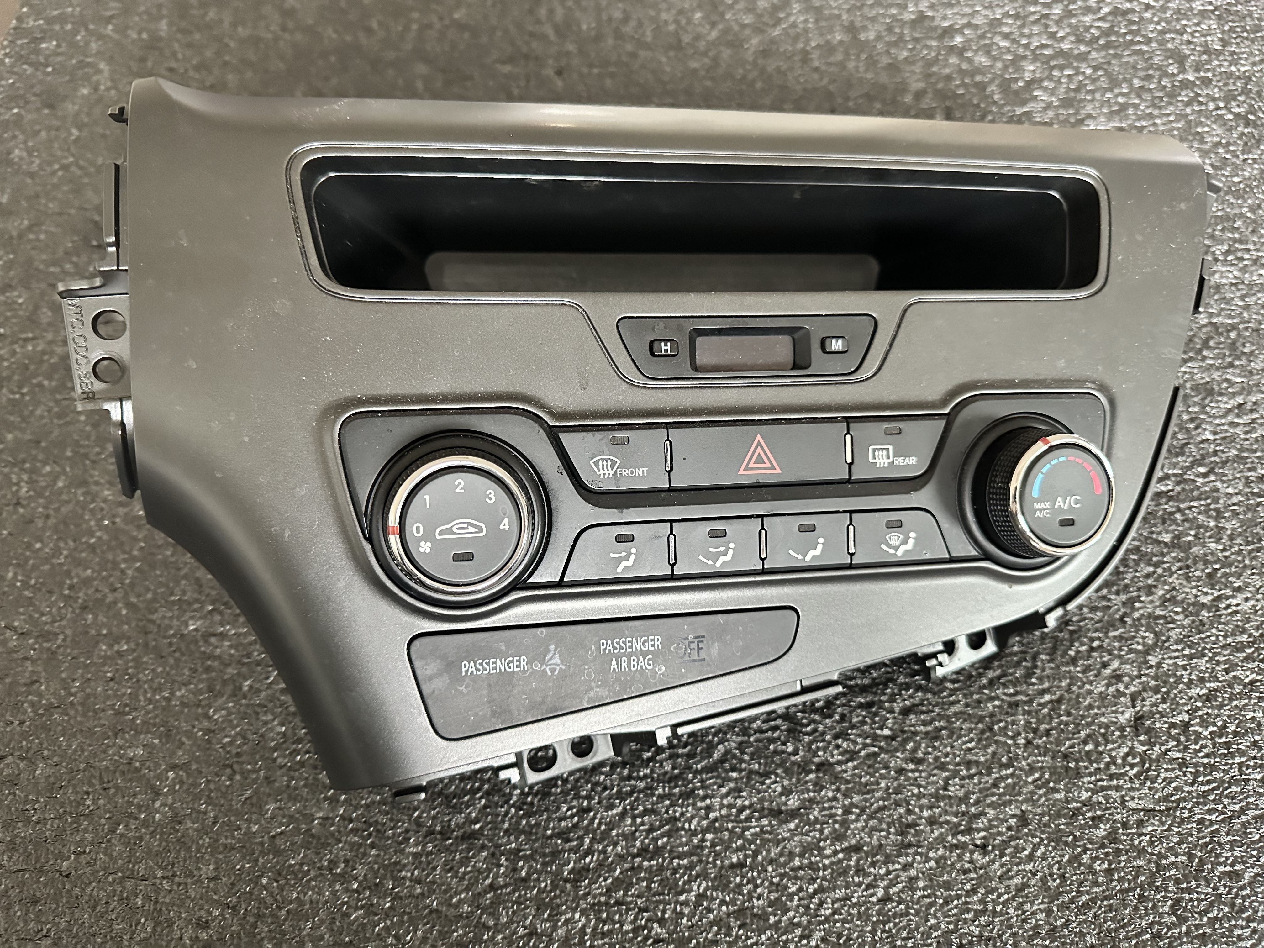 Pre-Owned 2011-2013 Kia Optima Heater AC Temperature Control Unit OEM LKQ (Good)