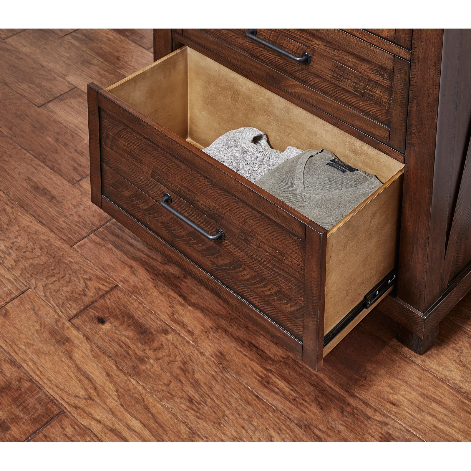 A-AMERICA Sun Valley Chest