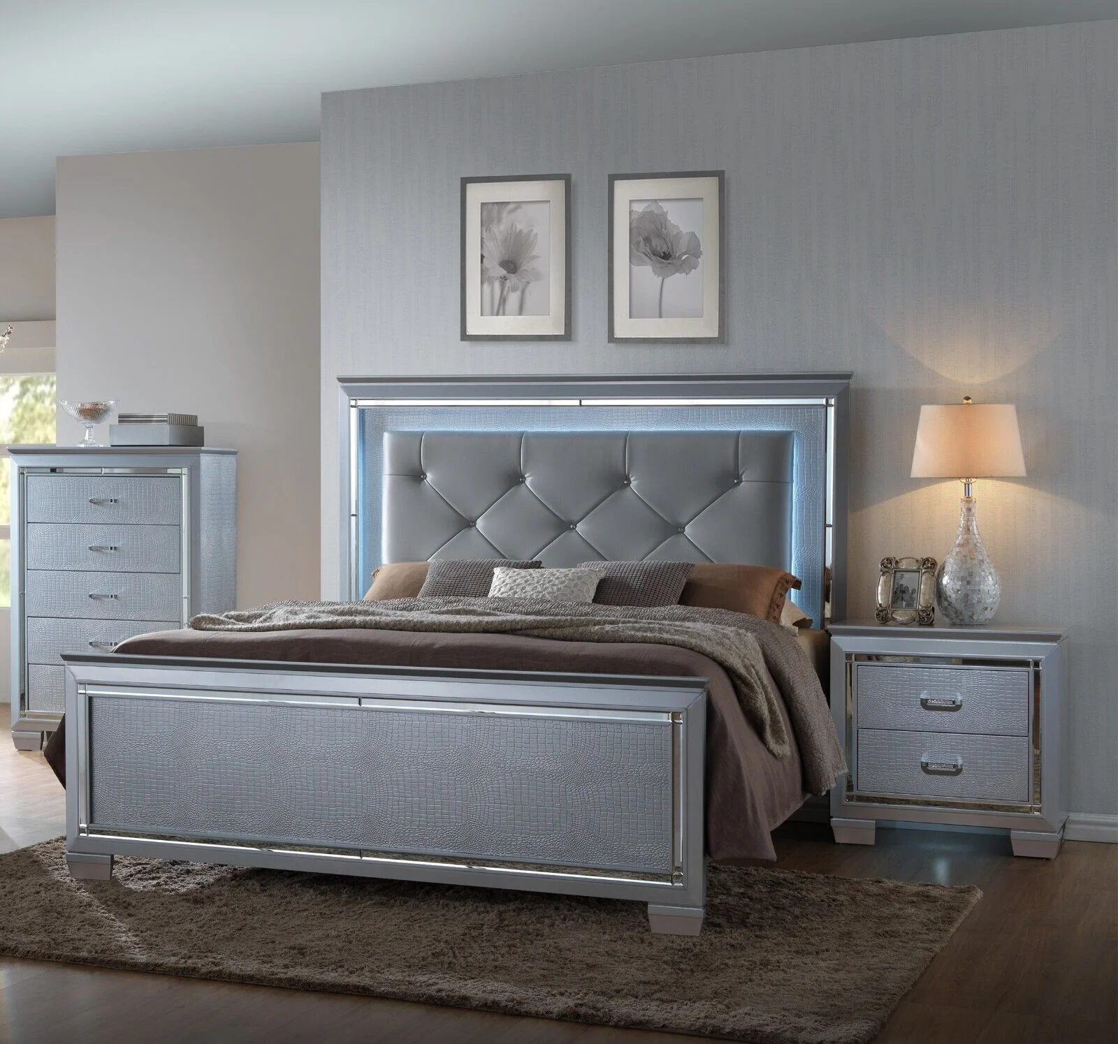 Beautiful 3pc King Size LED Upholstered HB Bed Chest Nightstand Wood Bedroom Furniture Set