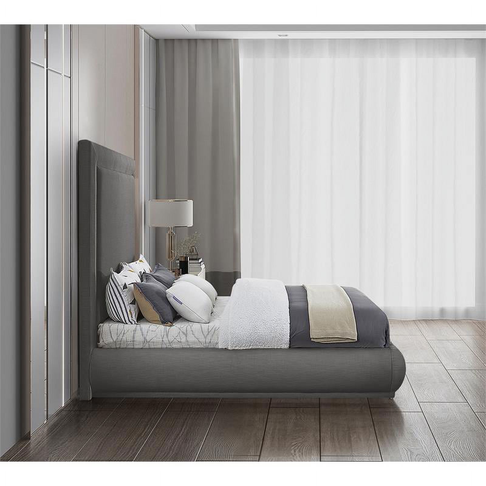 Meridian Furniture Brooke Grey Linen Textured Fabric Queen Bed