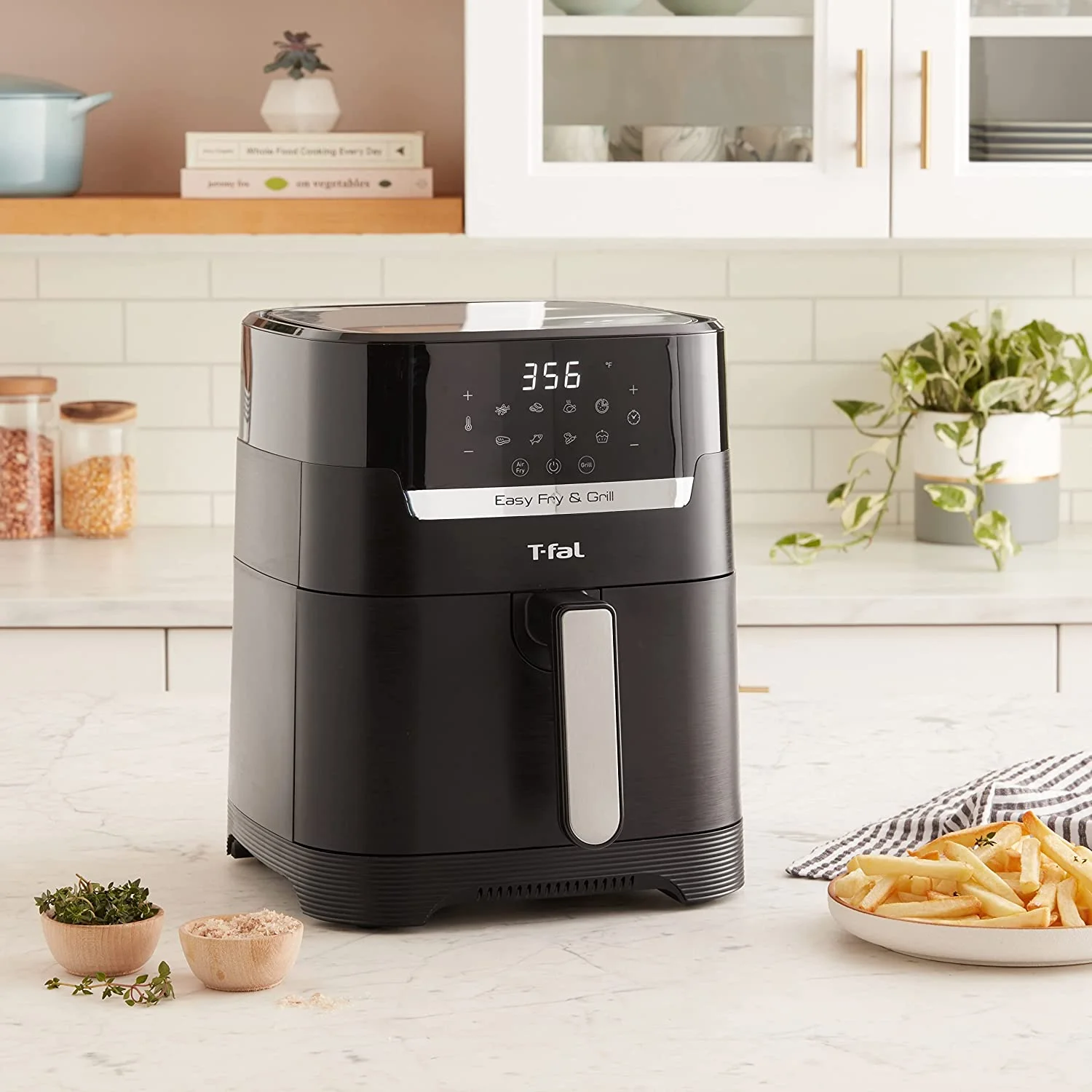 Air Fryer & Grill Combo Digital, 2-in-1, 4.4 Qrt, black