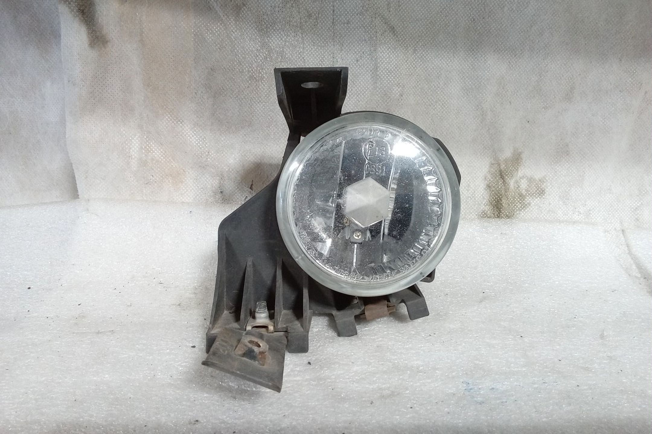 Pre-Owned 2011 Subaru Impreza Driver Side Bumper Mounted Fog Driving Lamp OEM LKQ (Good)