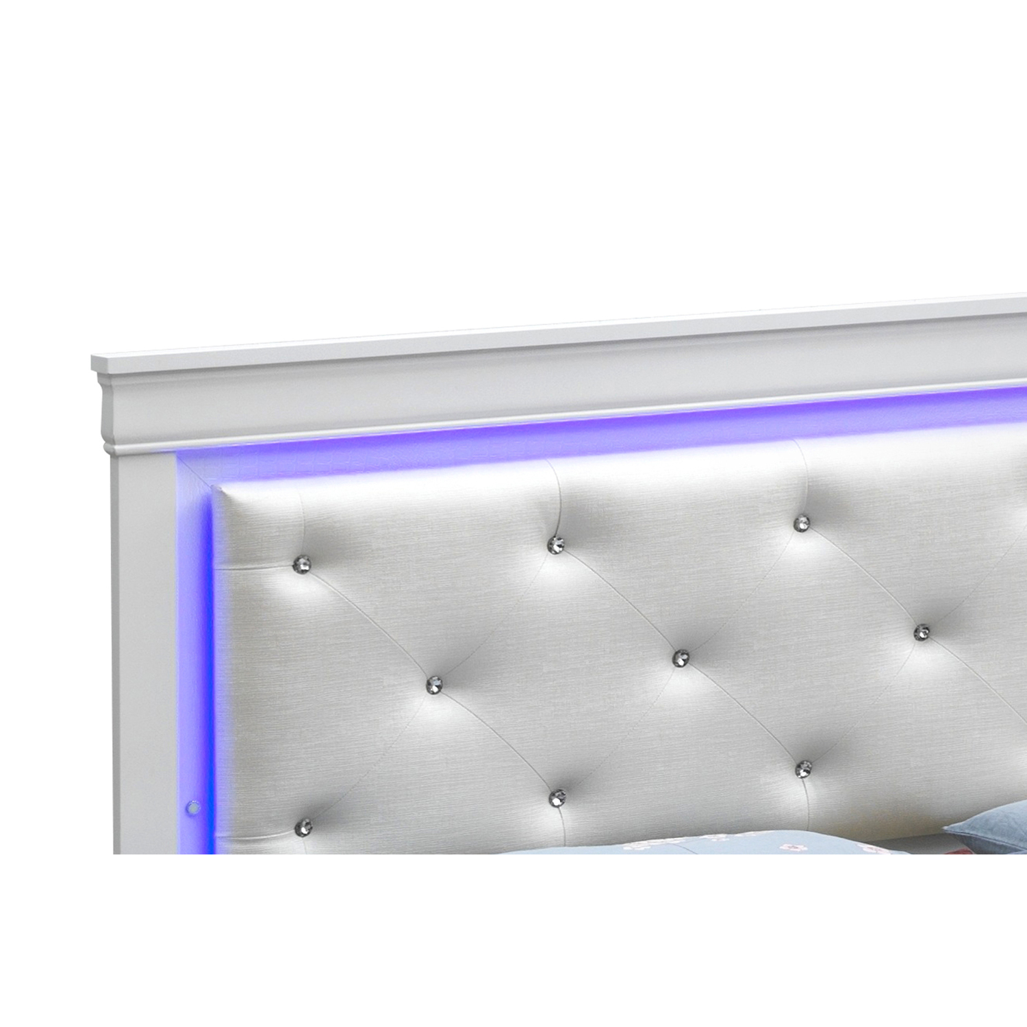 Homestock Island Interiors G6590B-KB2 King Bed , Silver Champagne